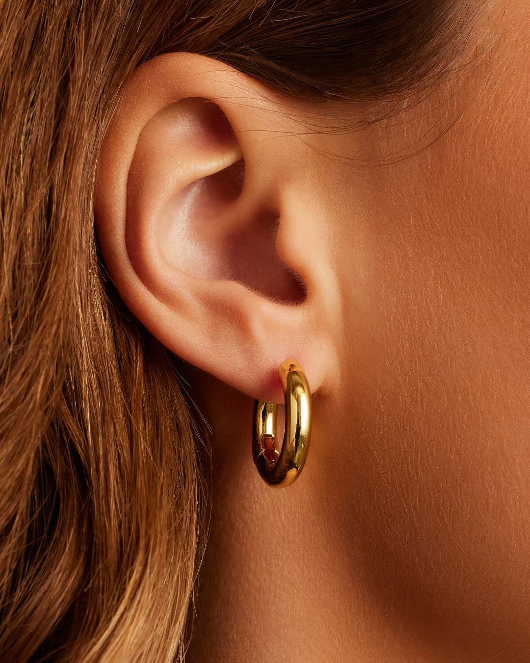 Gorjana Lou Hoop Earrings
