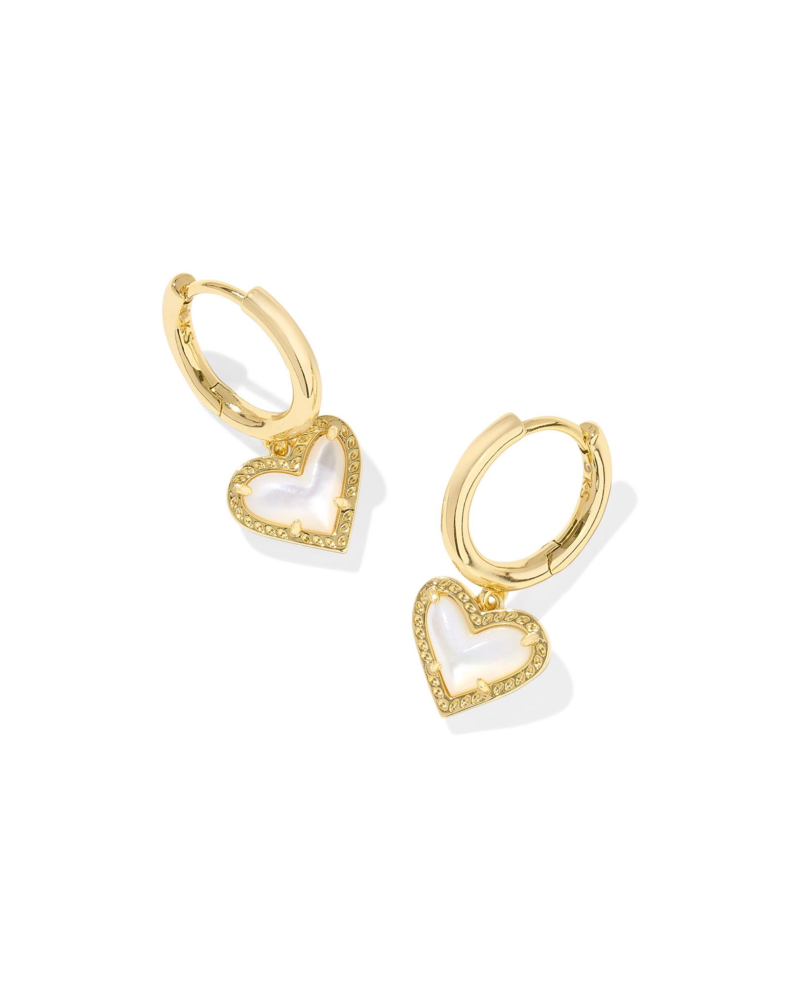 Kendra Scott Ari Heart Huggie Earrings