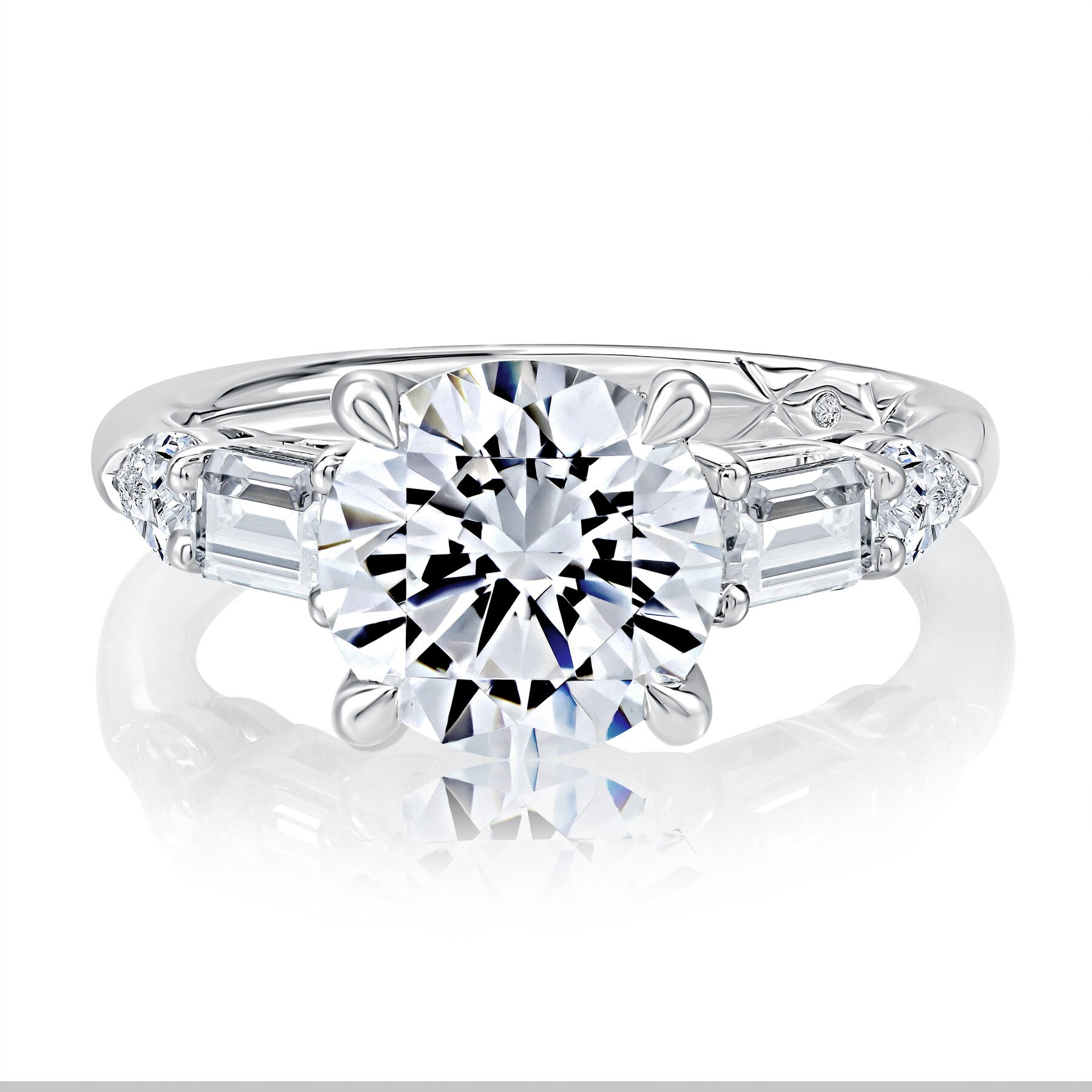 A Jaffe Sample Engagement Ring Mounting