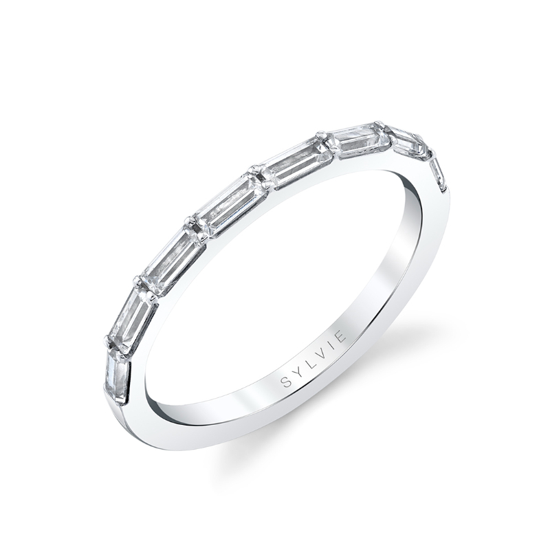 14K WHITE GOLD BAND WITH .56CTTW SI/GH BAGUETTE SHAPED DIAMONDS HALFWAY AROUND