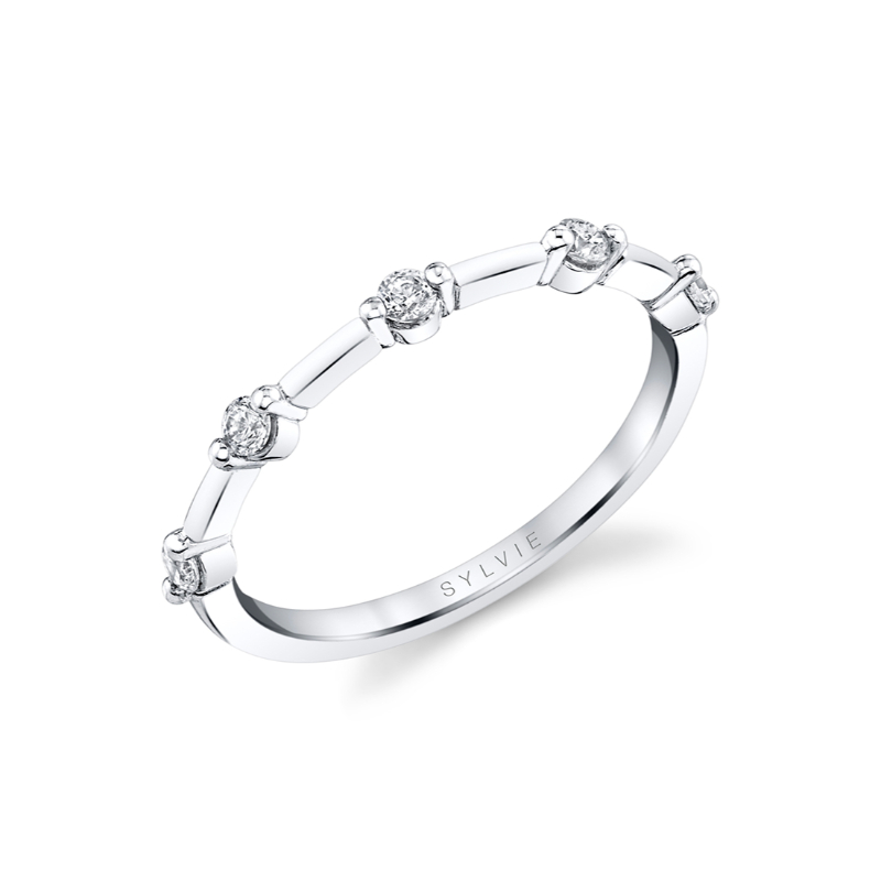 https://www.nfoxjewelers.com/upload/product/14K WHITE GOLD BAND WITH FIVE SPACED .15CTTW SI/GH DIAMONDS HALFWAY