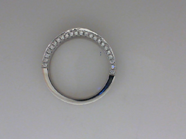 PLATINUM CURVED BAND WITH APPROX .45CTTW ROUND SI CLARITY & G COLOR DIAMONDS SET ON THE TOP AND BOTTOM OF THE BAND