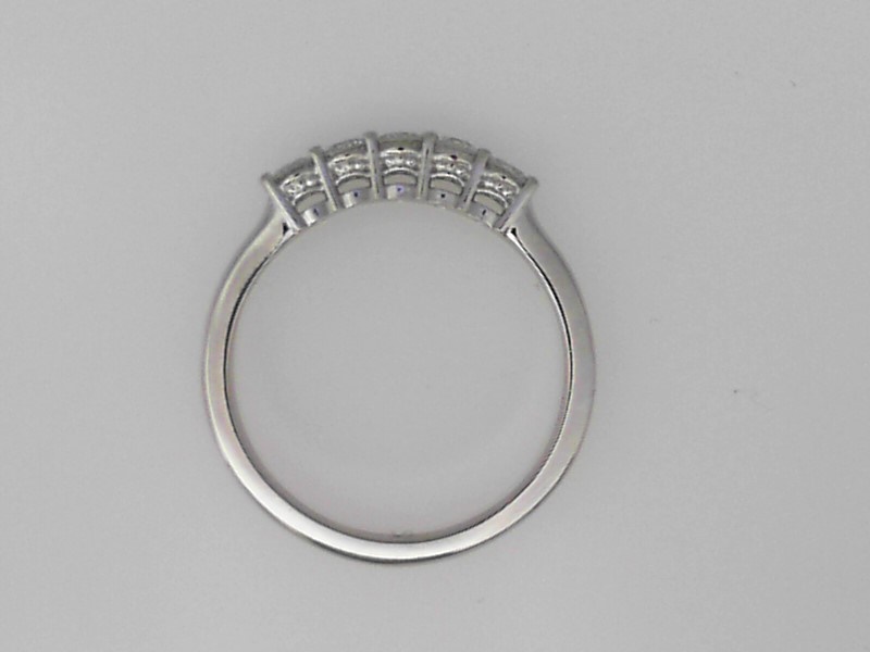 14K WHITE GOLD FIVE STONE BAND WITH .40CTTW ROUND BRILLIANT SI CLARITY & GH COLOR DIAMONDS