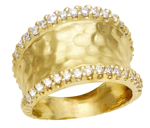 14K GREEN GOLD CONCAVE HAMMERED BAND WITH .64CTTW ROUND SI CLARITY & G COLOR DIAMONDS SET ON THE EDGES