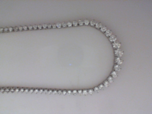 18K WHITE GOLD 16