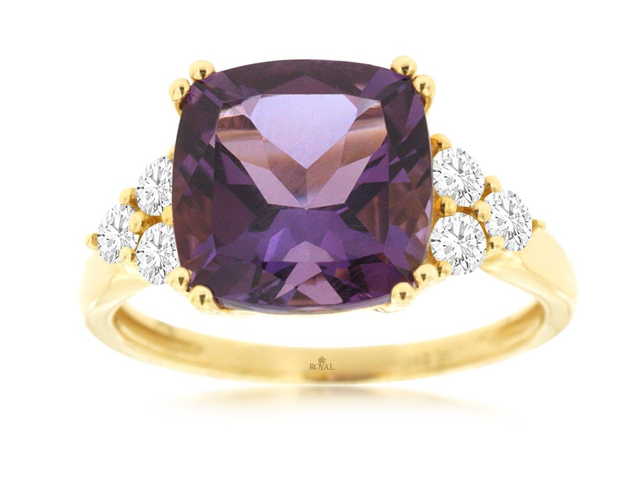 14K YELLOW GOLD 3.80CT SQUARE AMETHYST RING WITH .45CTTW ROUND I1 CLARITY & HI COLOR DIAMONDS SET ON THE SIDES