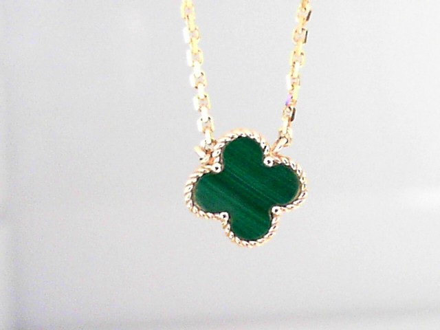 14K YELLOW GOLD REVERSABLE BEADED CLOVER PENDANT WITH MALACHITE AND WHITE MOTHER OF PEARL ON A 16/18" DIAMOND CUT CABLE CHAIN