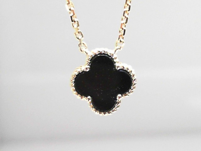 14K YELLOW GOLD REVERSABLE BEADED CLOVER PENDANT WITH BLACK ONYX AND DIAMOND CUT GOLD ON A 16/18" DIAMOND CUT CABLE CHAIN
