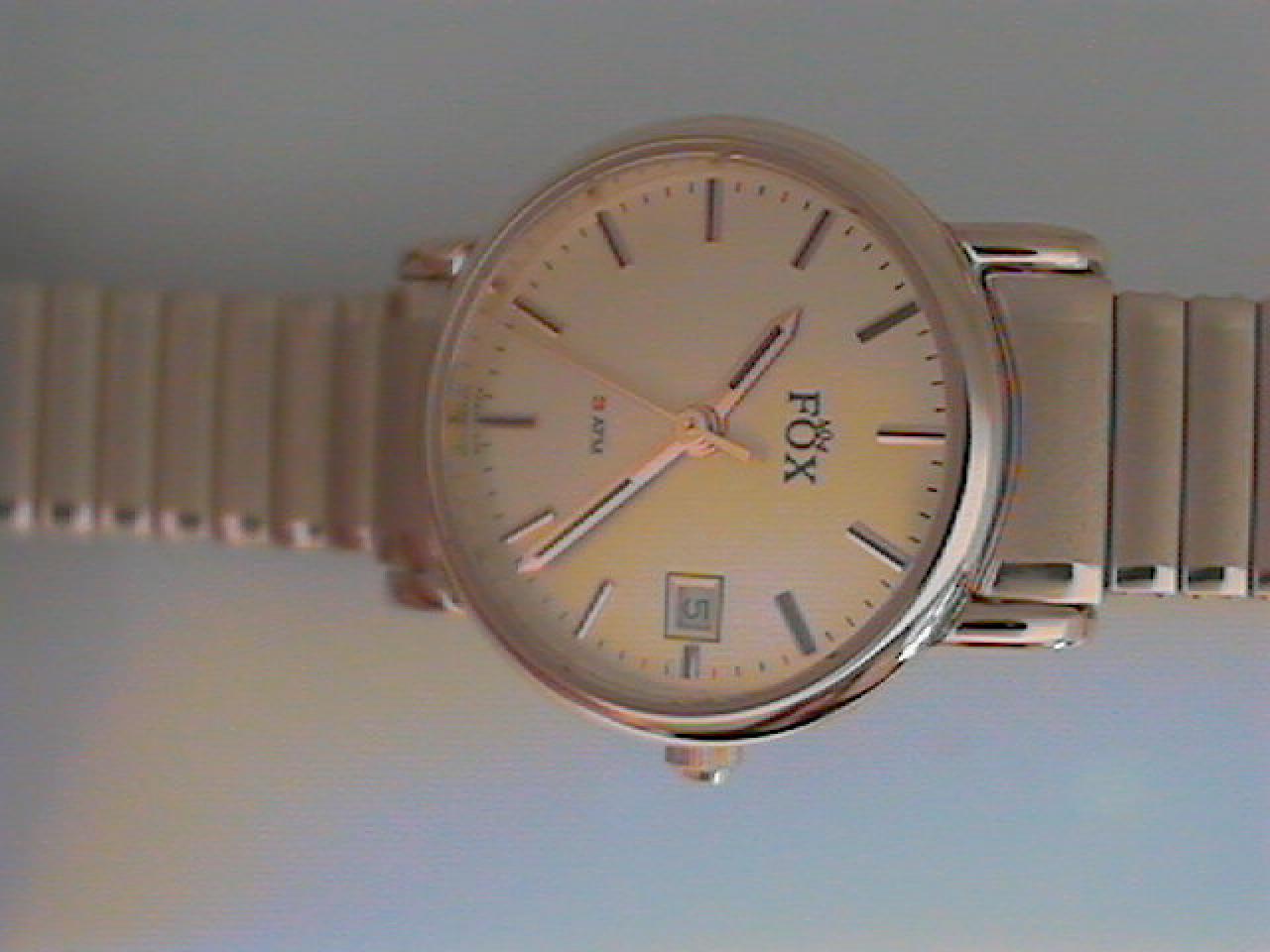 LADY'S YELLOW ROUND CHAMPAGNE STICK DIAL WITH EXPANSION BAND FOX WATCH