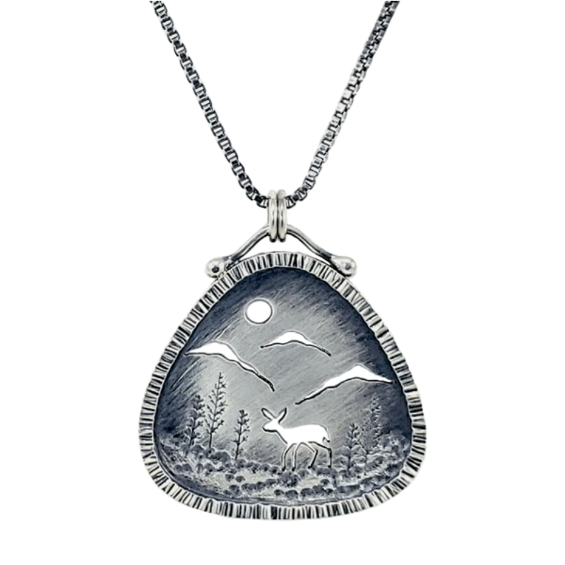 SARATOGA JEWELS WILDERNESS DEER MOUNTAIN VIEW COLLECTION ON AN 18" BOX CHAIN