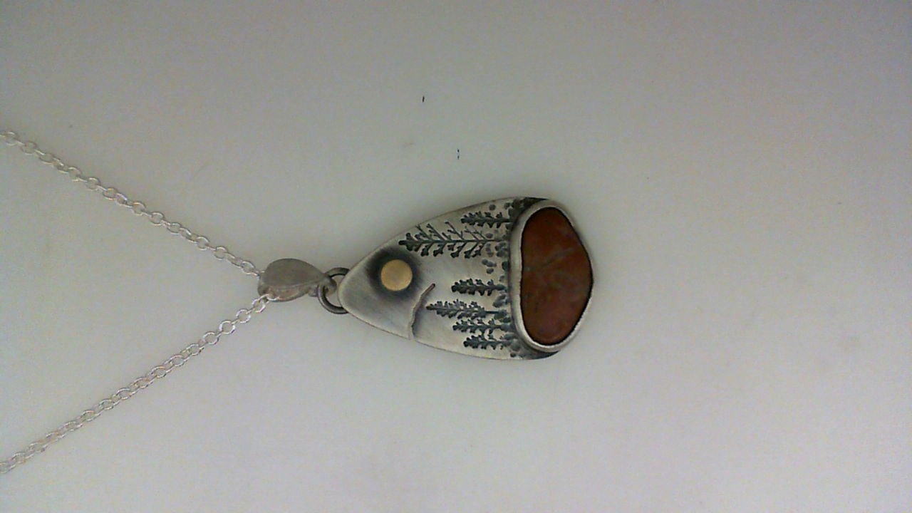 SARATOGA JEWELS STERLING SILVER LANDSCAPE PENDANT WITH A BEZEL SET PEBBLE ON A CABLE CHAIN