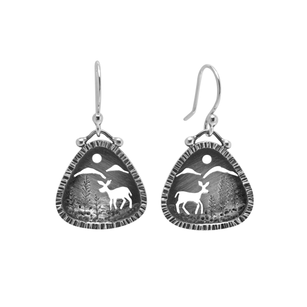 SARATOGA JEWELS STERLING SILVER WILDERNESS DEER MOUNTAIN VIEW EARRINGS