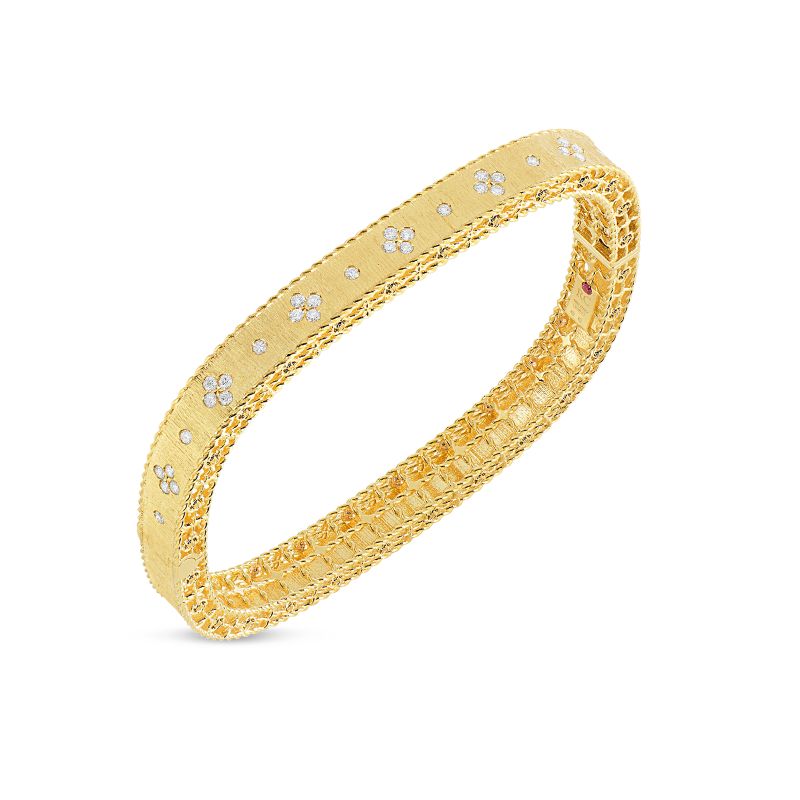 18k Yellow Gold Princess Diamond Bangle Bracelet