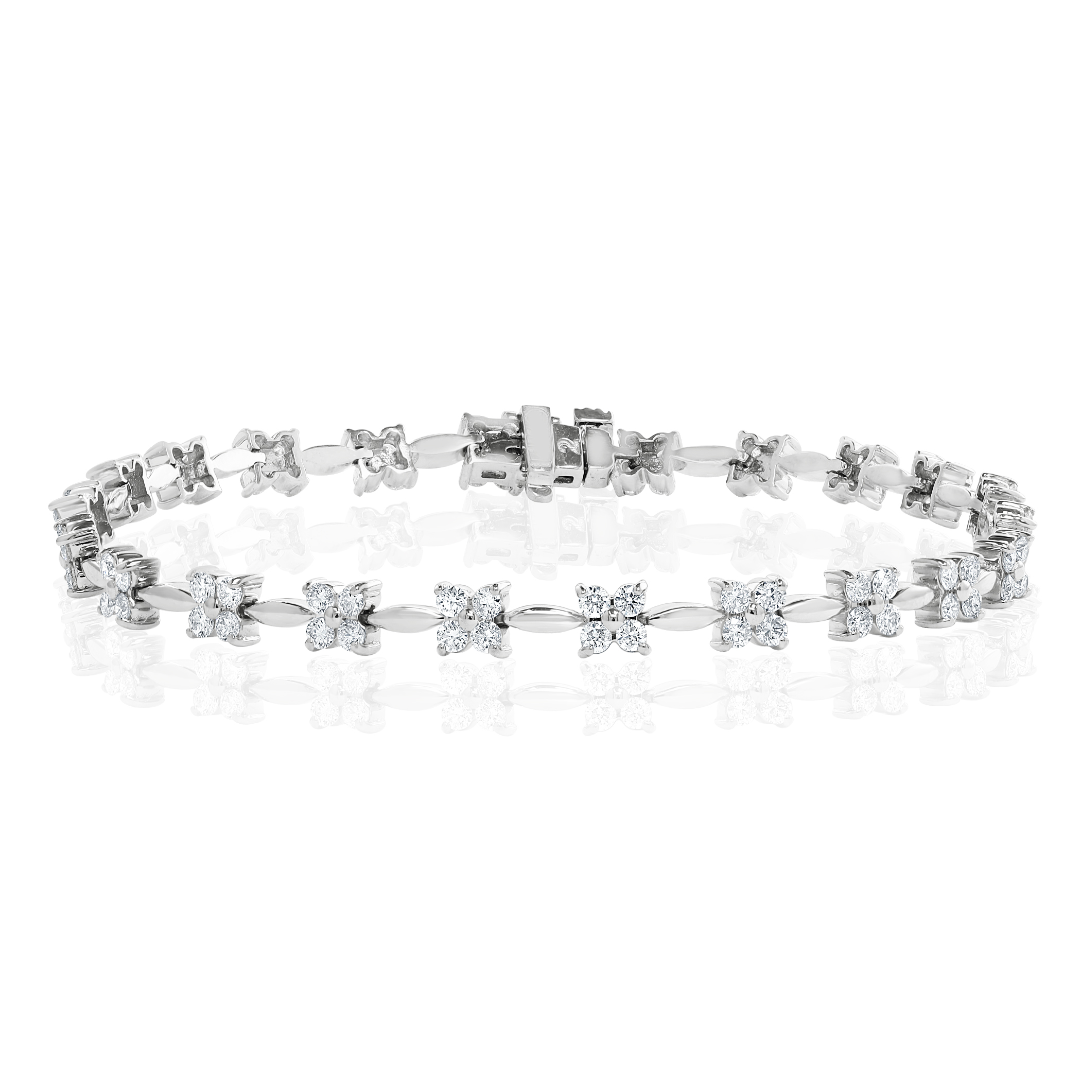 14k White Gold Diamond Clover Tennis Bracelet