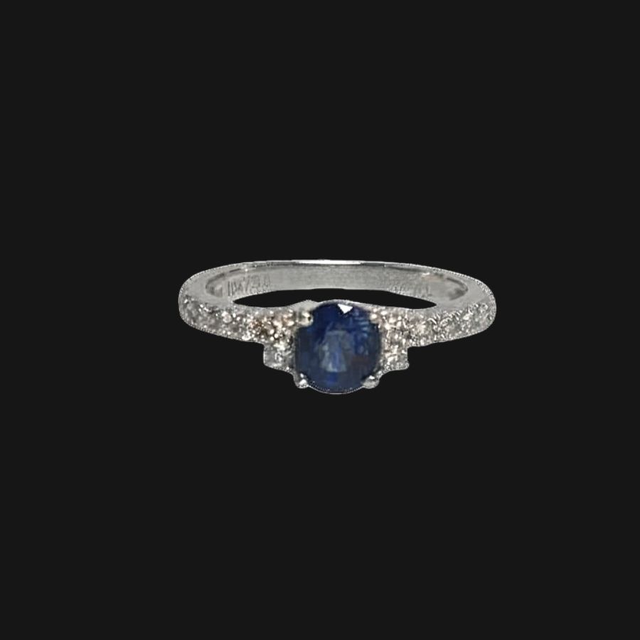 18k White Gold Sapphire Diamond Ring