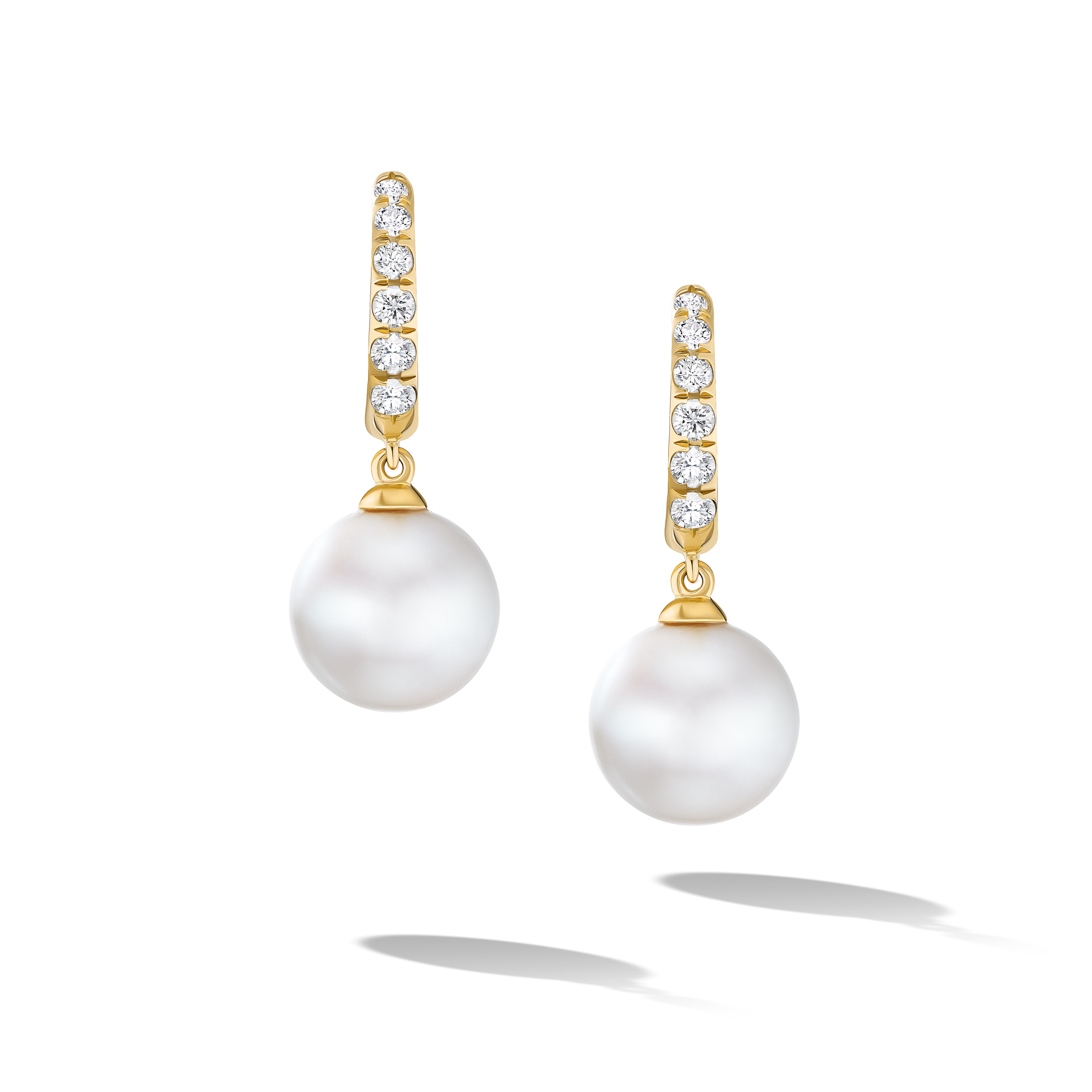 18K Yellow Gold 9Mm Pearl Drop Earrings With Pave Diamonds 0.25Ctw