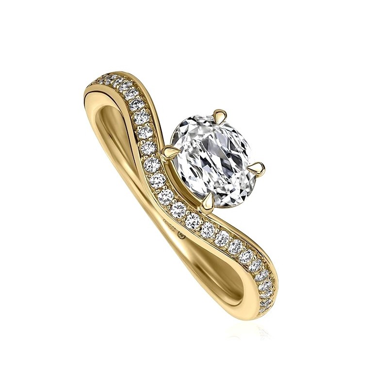 Crisscut New York 18K Yellow Gold L’Amour Crisscut Oval Curved Engagement Ring