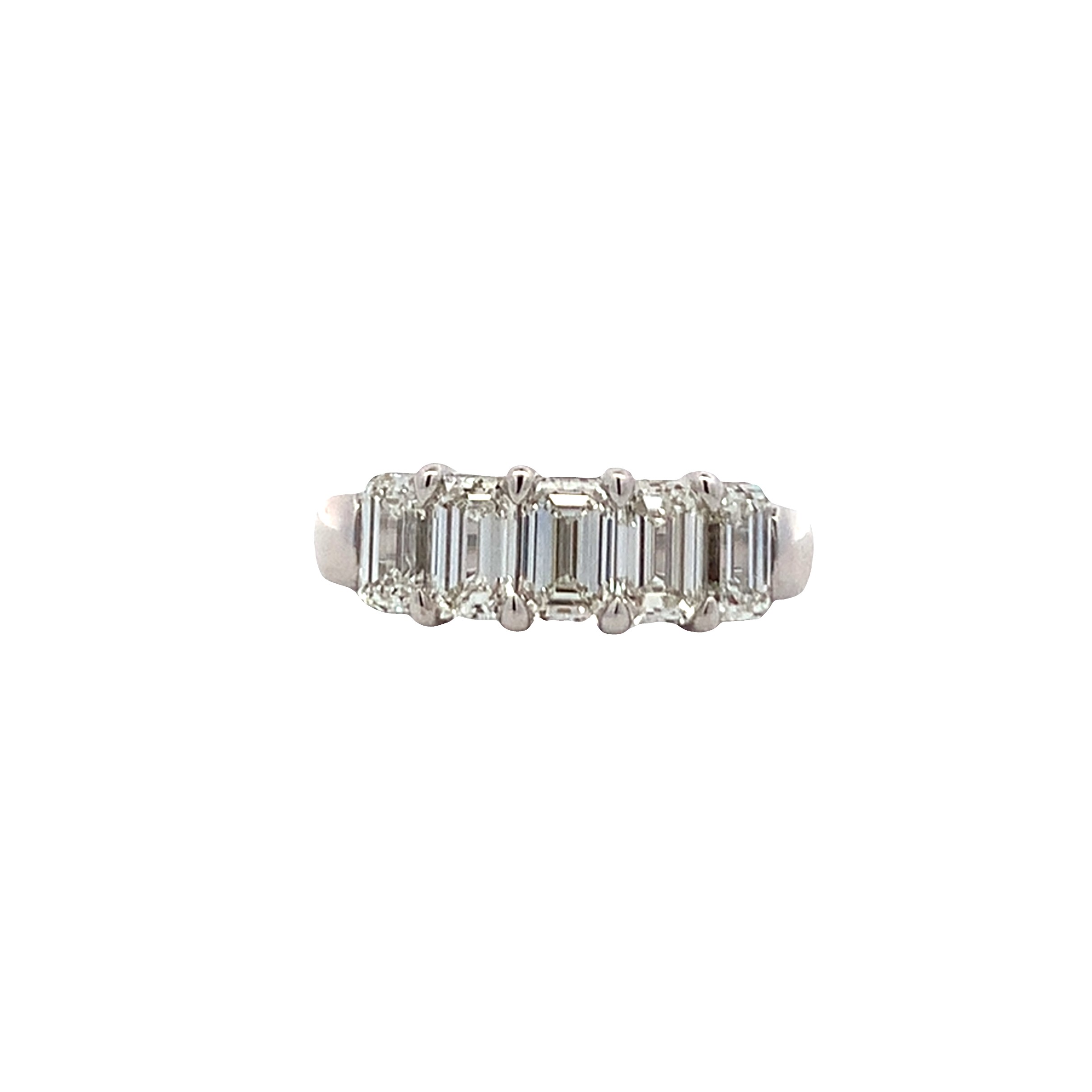 Platinum Diamond Anniversary Band Size 6.5 with 5 Emerald Diamonds with Claw Prongs 2.61ct H-I VVS1-VVS2 
GIA 6532308637, 1537308761, 1539198334, 6532266934, 6532309051