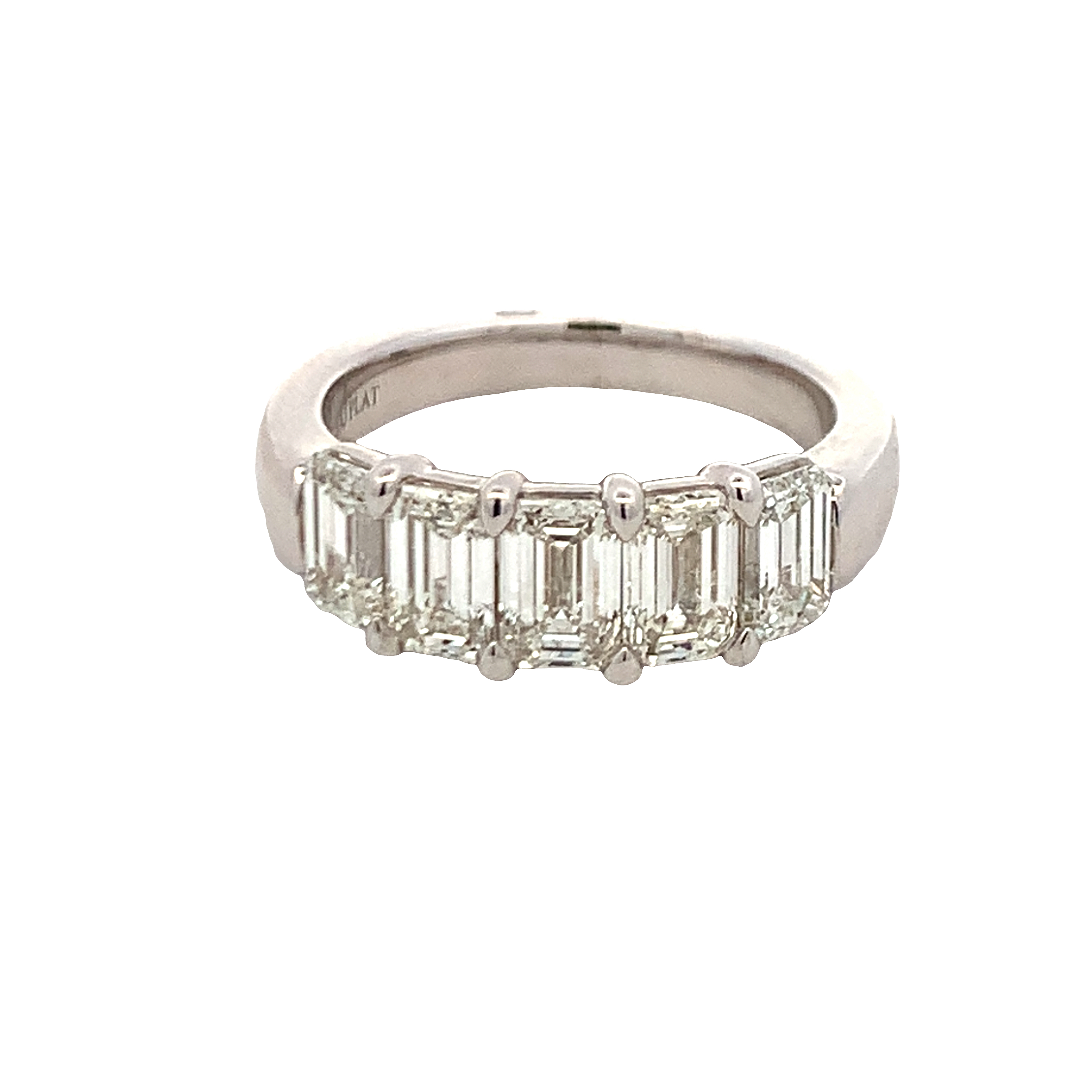 Platinum Diamond Anniversary Band Size 6.5 with 5 Emerald Diamonds with Claw Prongs 2.61ct H-I VVS1-VVS2 
GIA 6532308637, 1537308761, 1539198334, 6532266934, 6532309051