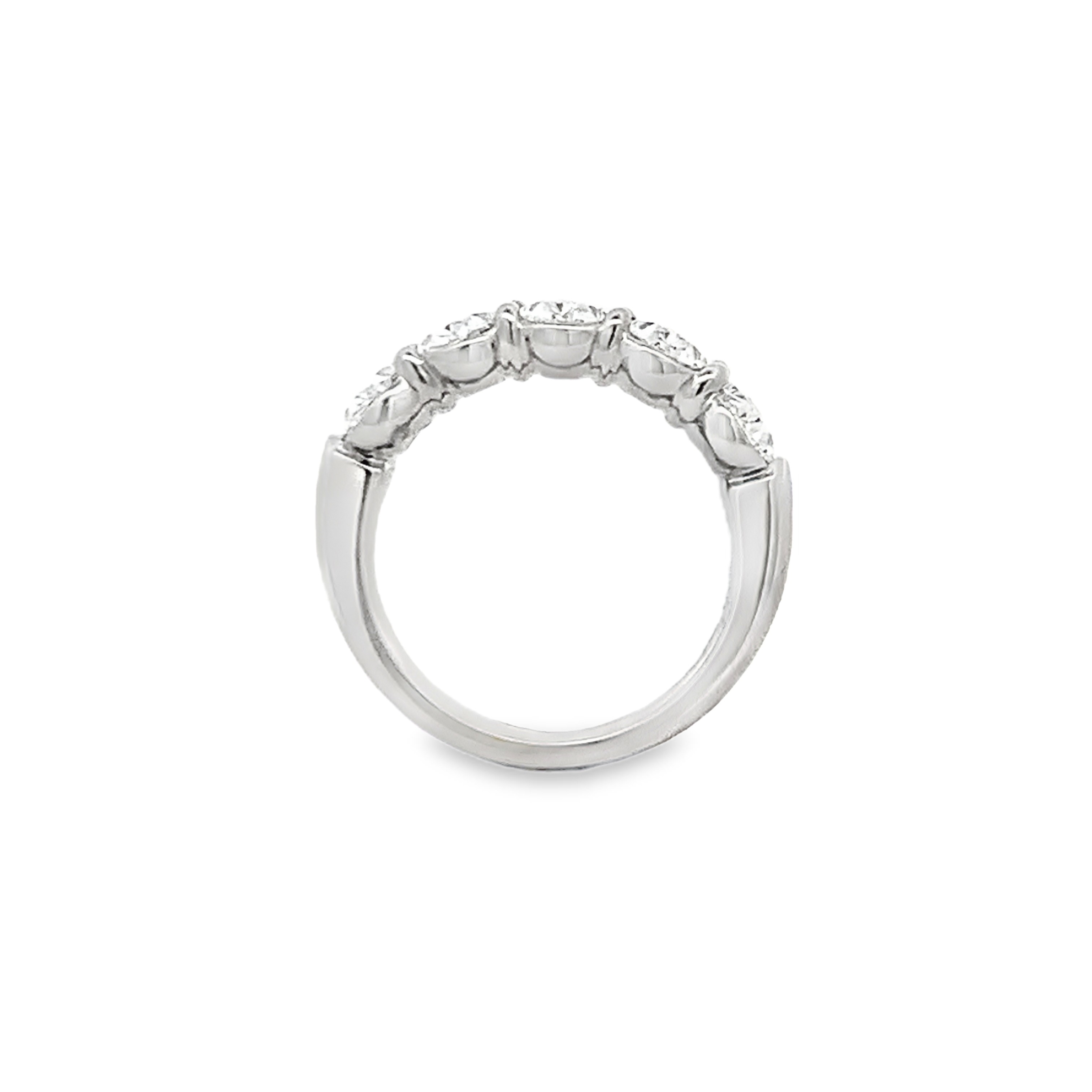 Platinum Diamond Anniversary Band Size 6.25 with 5 Oval Diamonds with Claw Prongs 3.58ct H VS1-SI1
GIA #6522724903, 2527878256, 6522840001, 6522719455, 7521275637