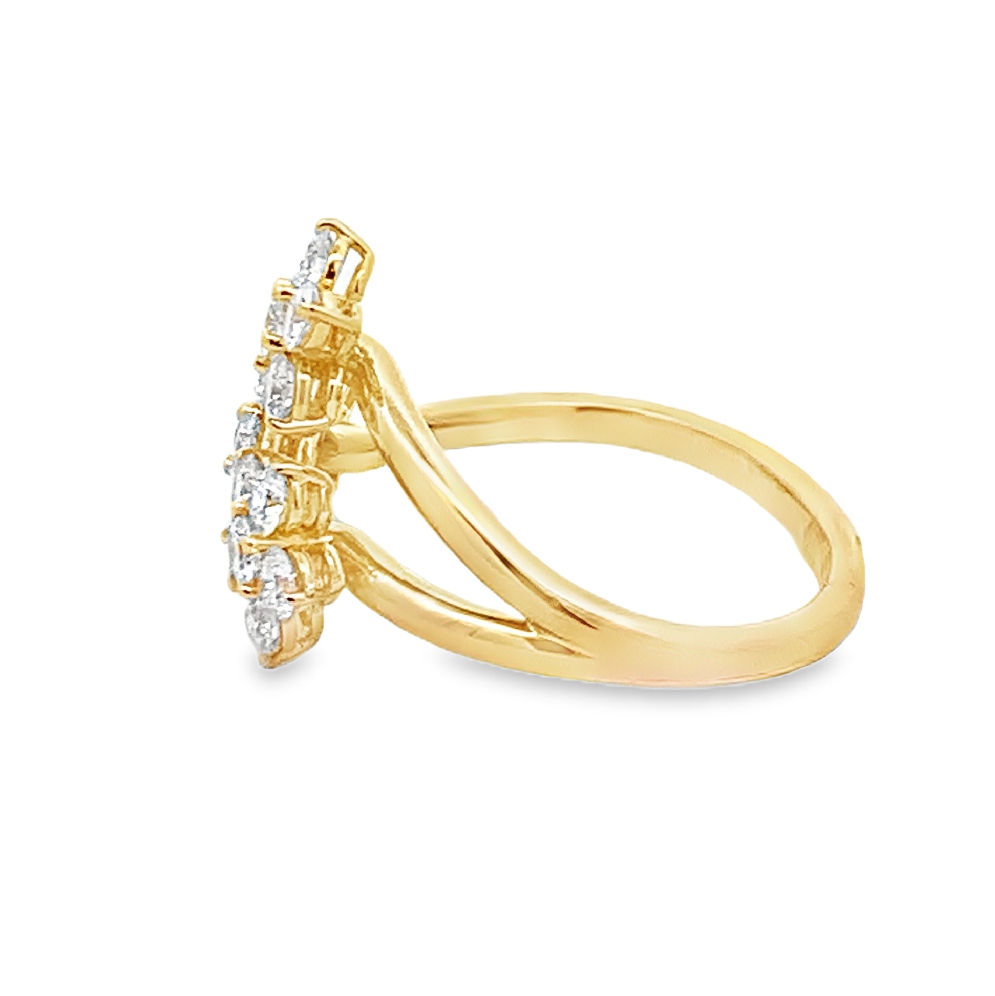 Damaso 18K Yellow Gold Diamond Flower Ring