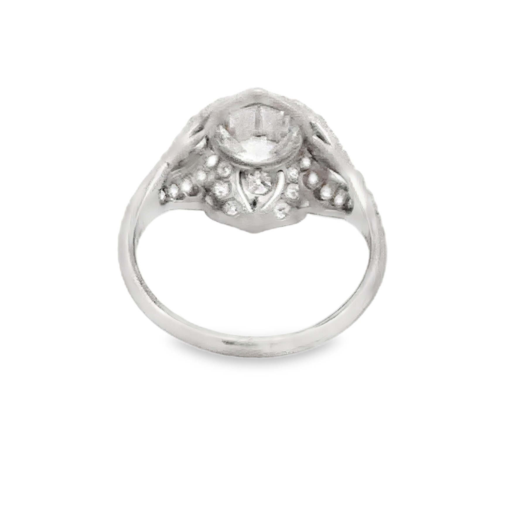 Bailey Banks & Biddle Platinum Old European Cut Diamond Ring Size 6.5 featuring 1 Old European Cut Diamond 1.65ct G VS2 and 38 Single Cut/Old European Cut Diamonds 0.50 CTW G VS2
Stamped BB&B PLAT 55035
