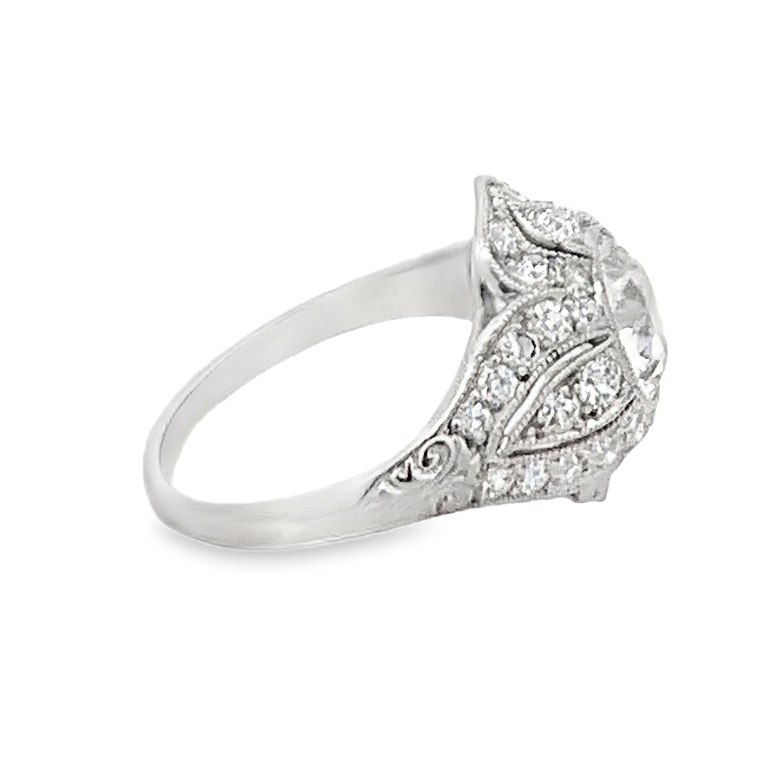 Bailey Banks & Biddle Platinum Old European Cut Diamond Ring Size 6.5 featuring 1 Old European Cut Diamond 1.65ct G VS2 and 38 Single Cut/Old European Cut Diamonds 0.50 CTW G VS2
Stamped BB&B PLAT 55035