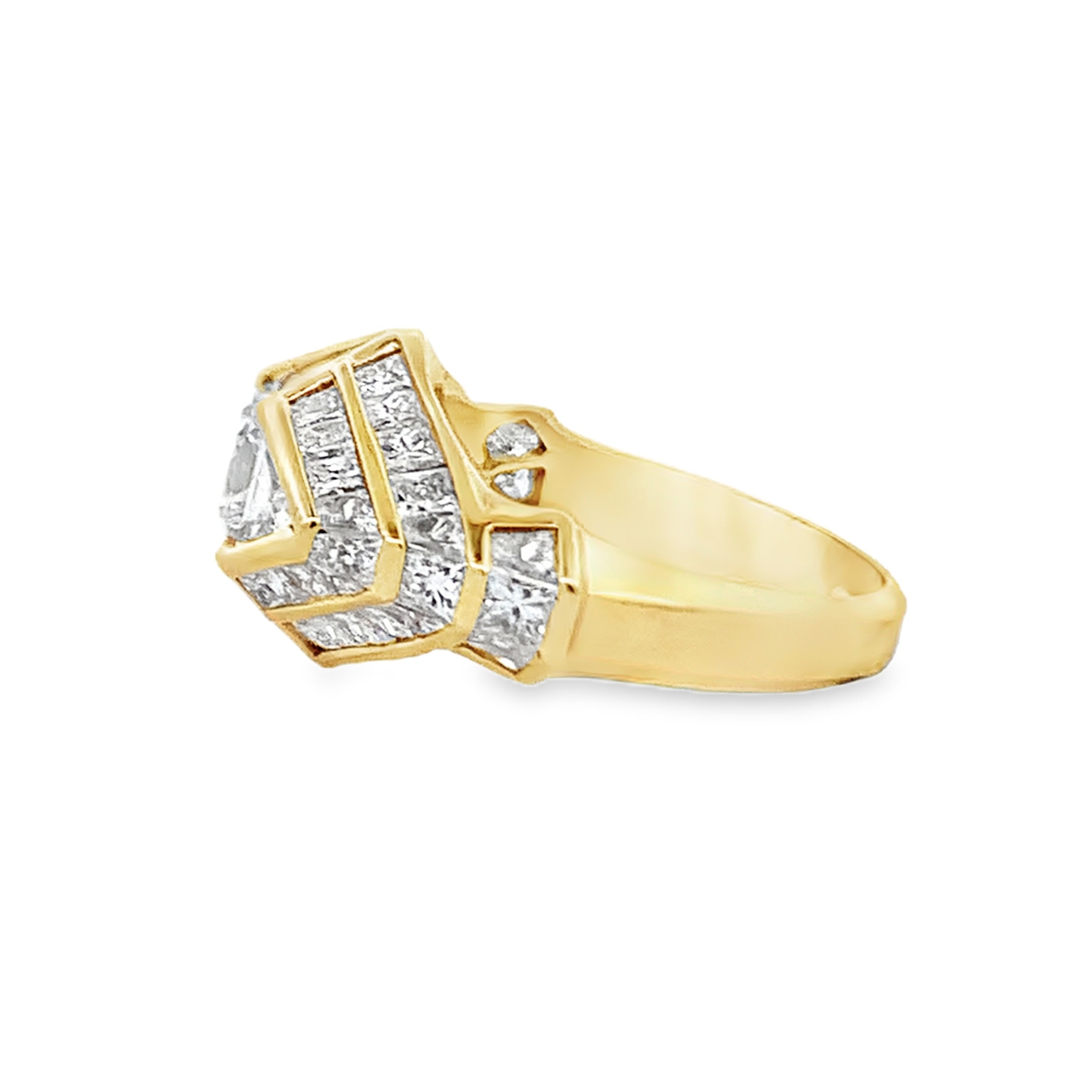 18K Yellow Gold Art-Deco Inspired Diamond Ring Size 6.25 with 1 Princess Diamond 0.94 CTW G VS2 and 4 Trillian Diamonds 0.60 CTW and 46 Princess Diamonds 2.45 CTW H-I VS-SI2
Stamped QUAD 750 3.4dwt