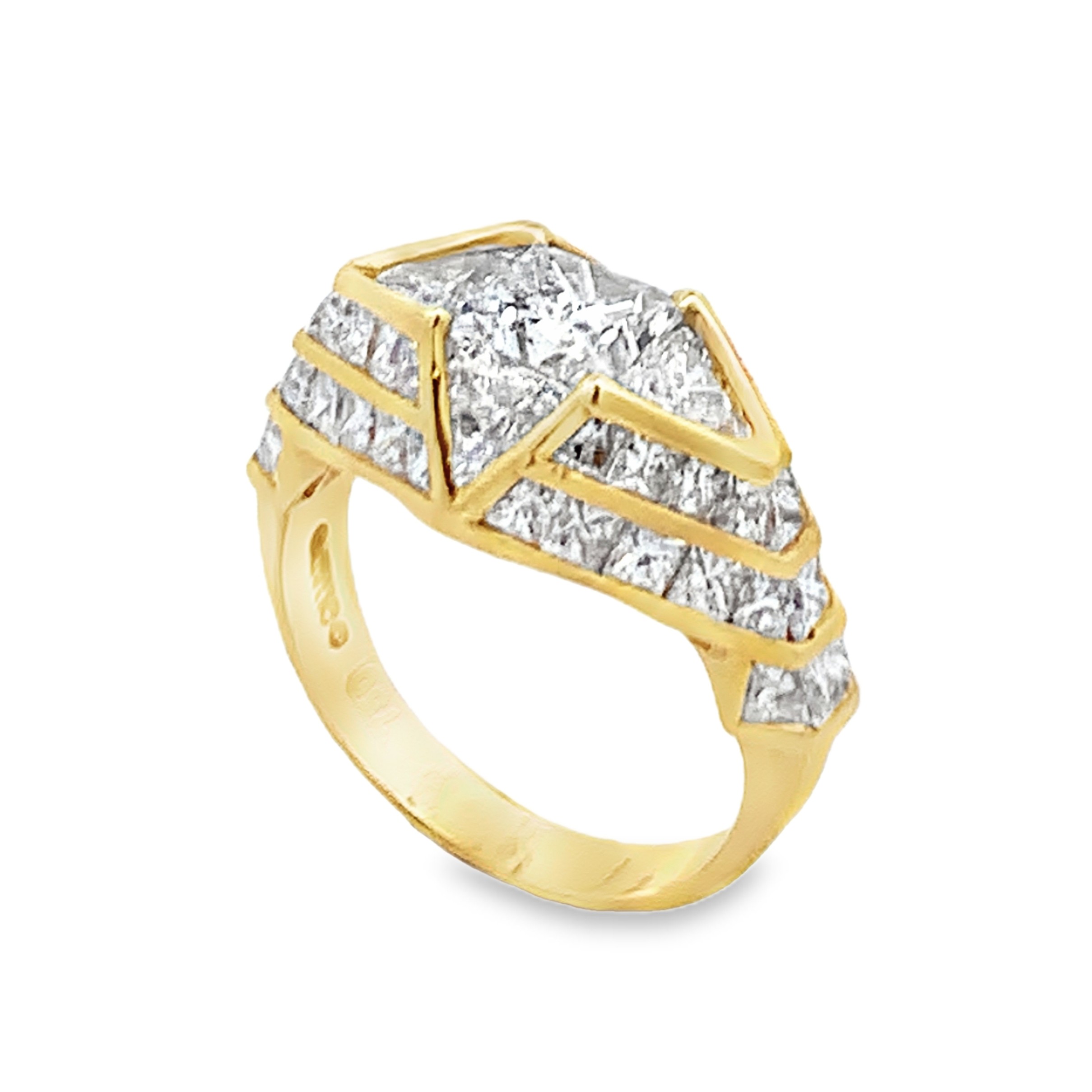 18K Yellow Gold Art-Deco Inspired Diamond Ring Size 6.25 with 1 Princess Diamond 0.94 CTW G VS2 and 4 Trillian Diamonds 0.60 CTW and 46 Princess Diamonds 2.45 CTW H-I VS-SI2
Stamped QUAD 750 3.4dwt