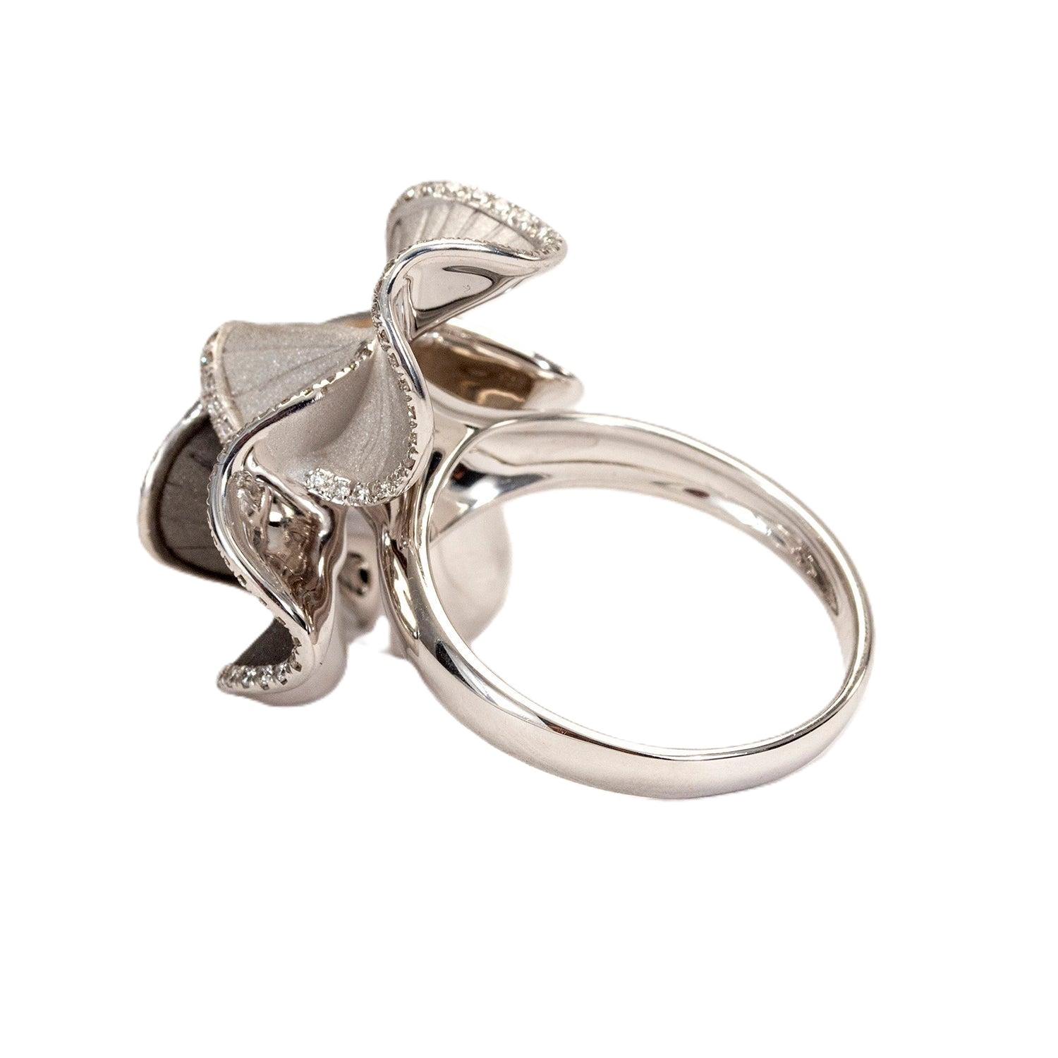 Cammilli 18K Sultana White Ice, Natural Beige and Black Lava Gold Diamond Ring