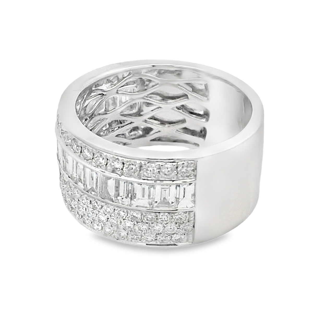 18K White Gold Wide Diamond Cigar Band