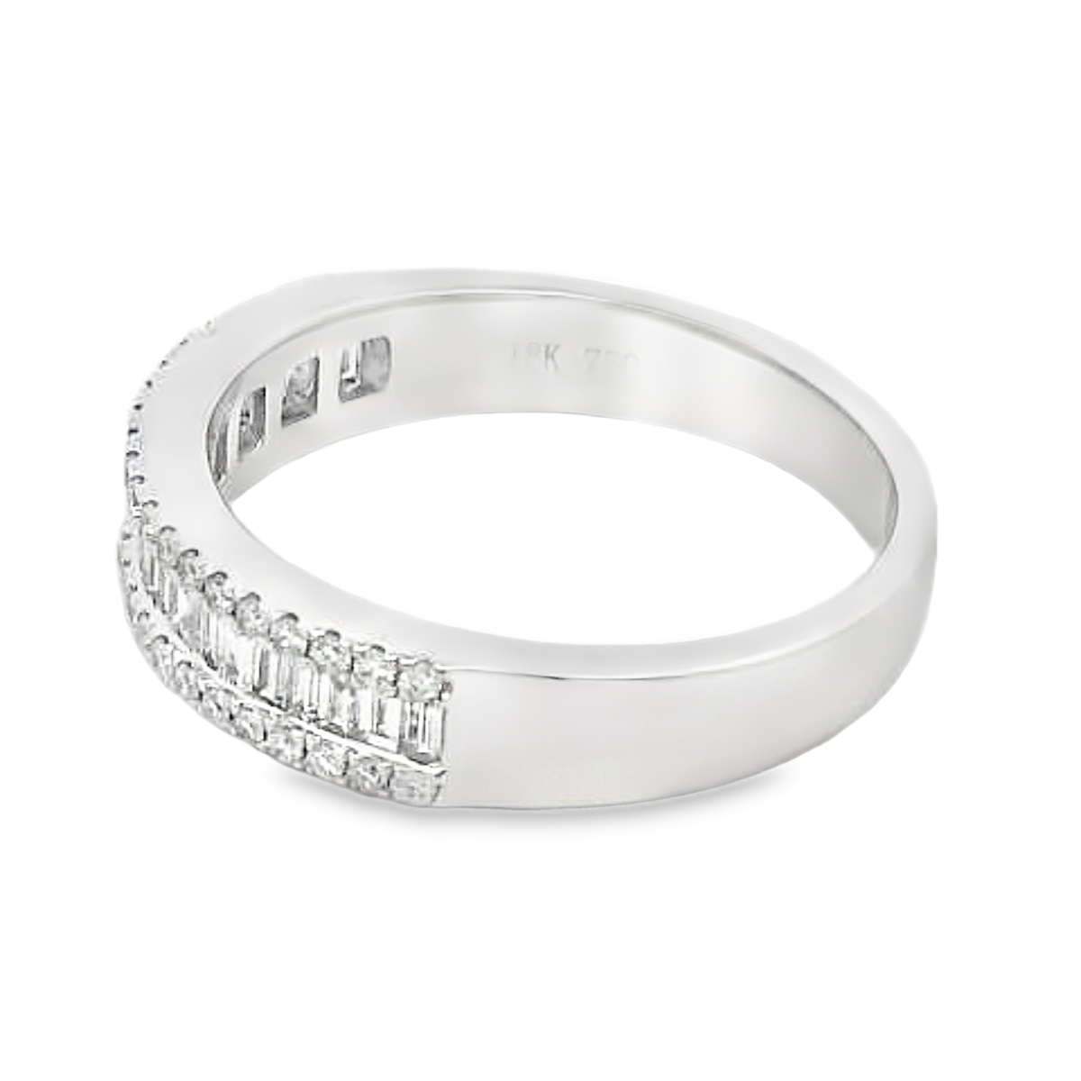 18K White Gold Straight 3-Row Baguette Center Diamond Band