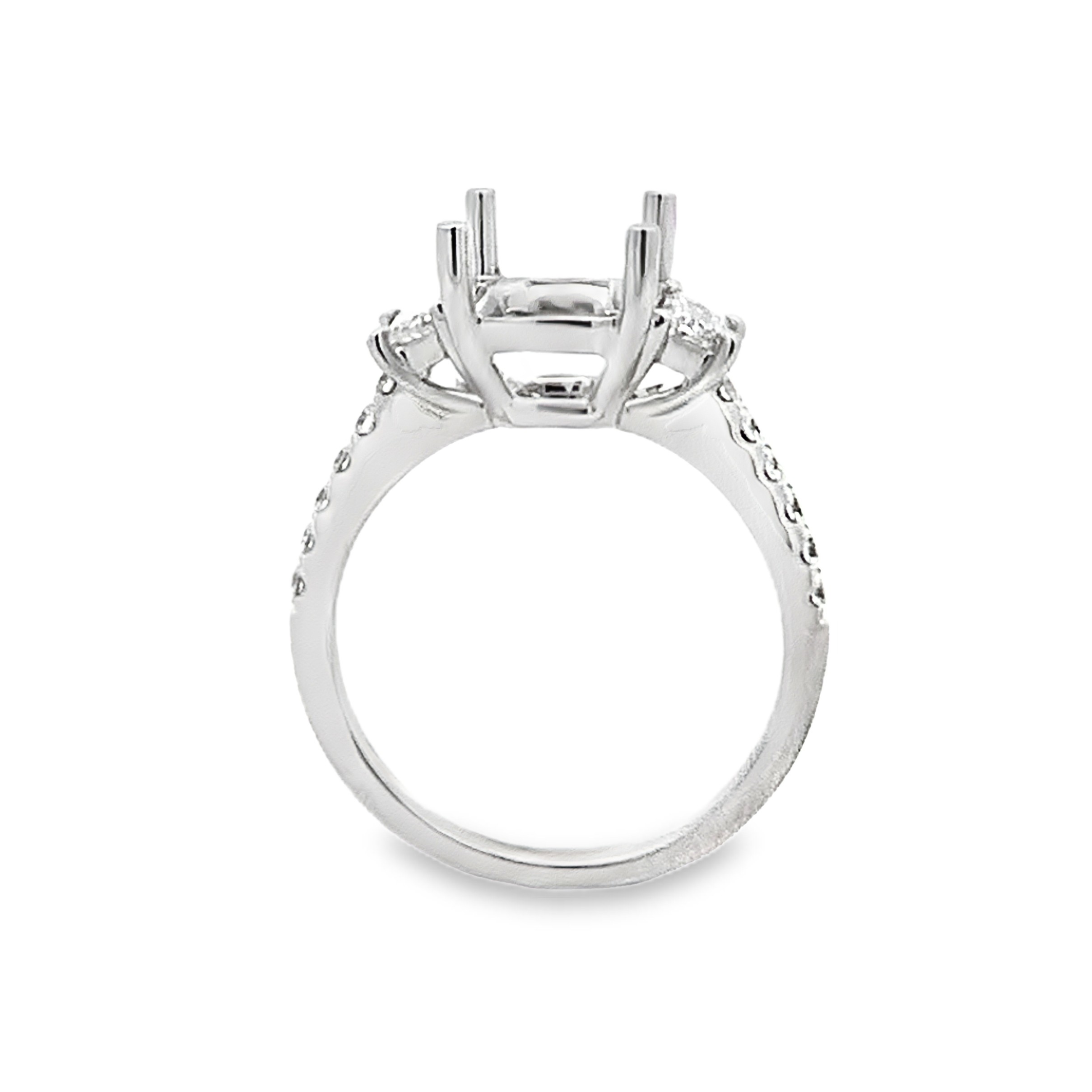 18K White Gold Diamond Semi-Mount Engagement Ring with 2 Trapezoid Side Diamonds