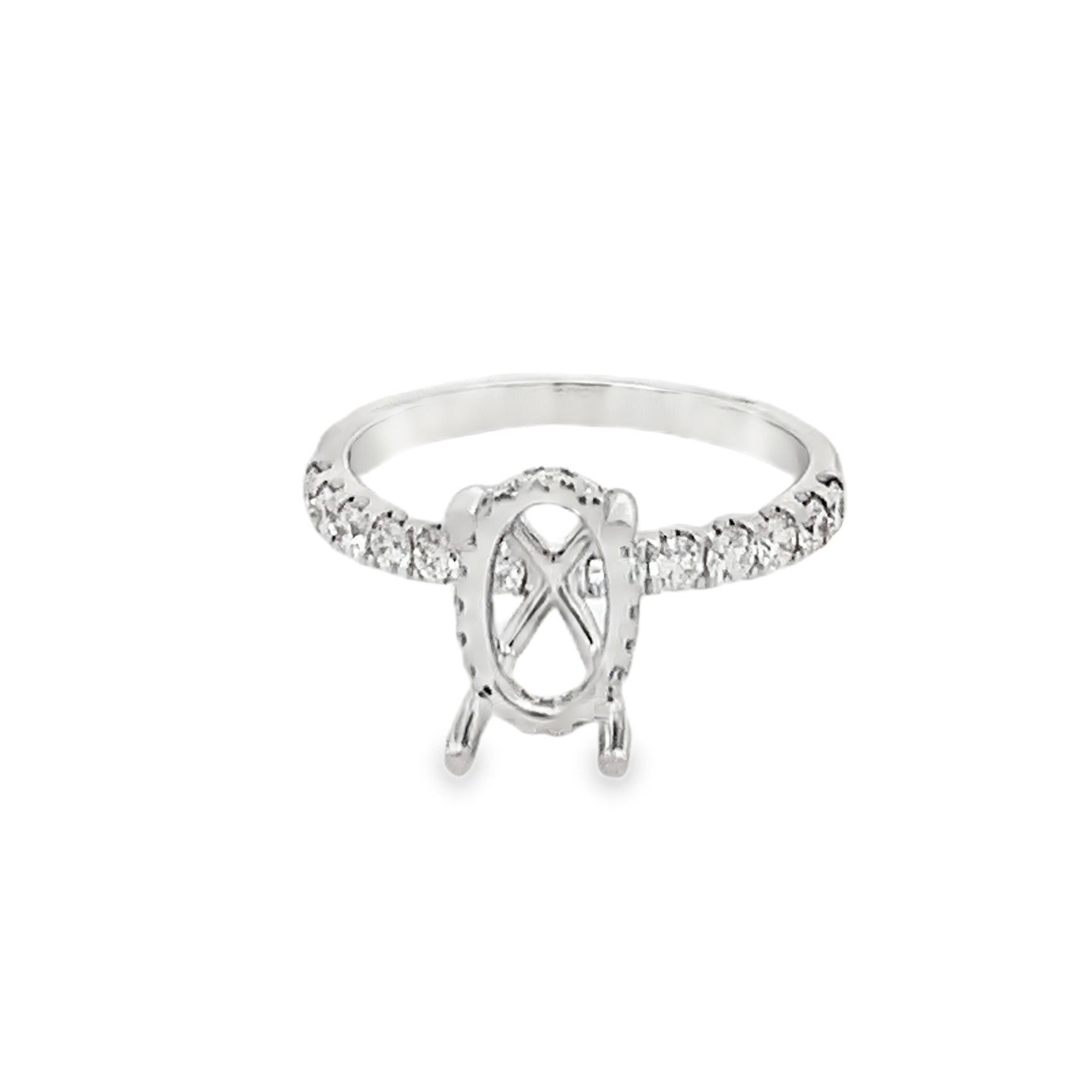 18K White Gold Diamond Oval Center Semi-Mount Engagement Ring