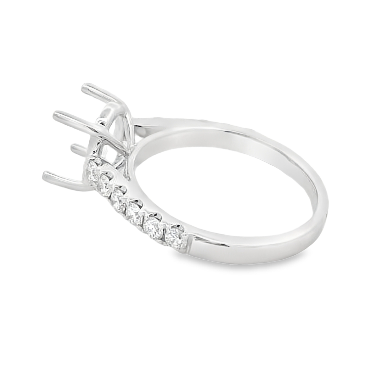 18K White Gold Diamond Shank Oval-Center Engagement Ring Setting