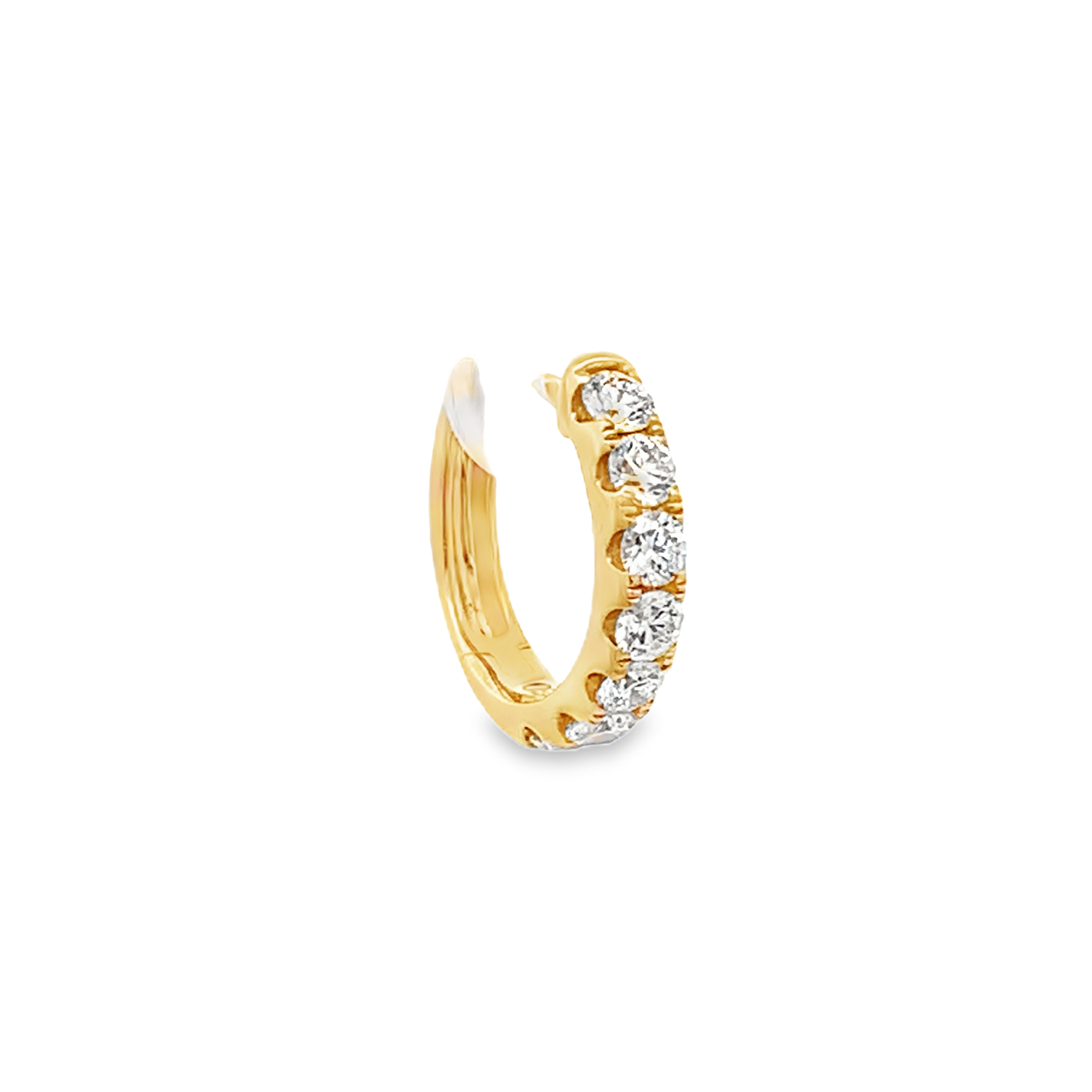 18K Yellow Gold Diamond Hoopswith 14 Round Diamonds 0.81 CTW G-H VS1-VS2 and CTW
11x10mm
