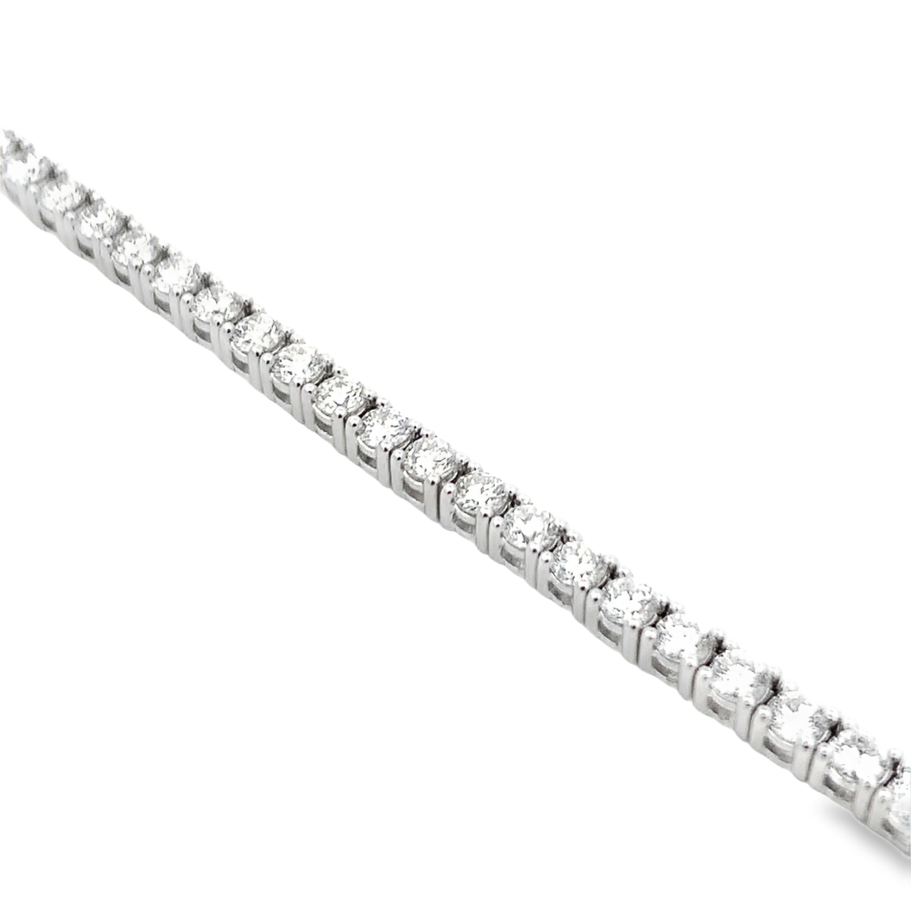 14K White Gold 6-Carat Straight-Line Diamond Tennis Necklace
