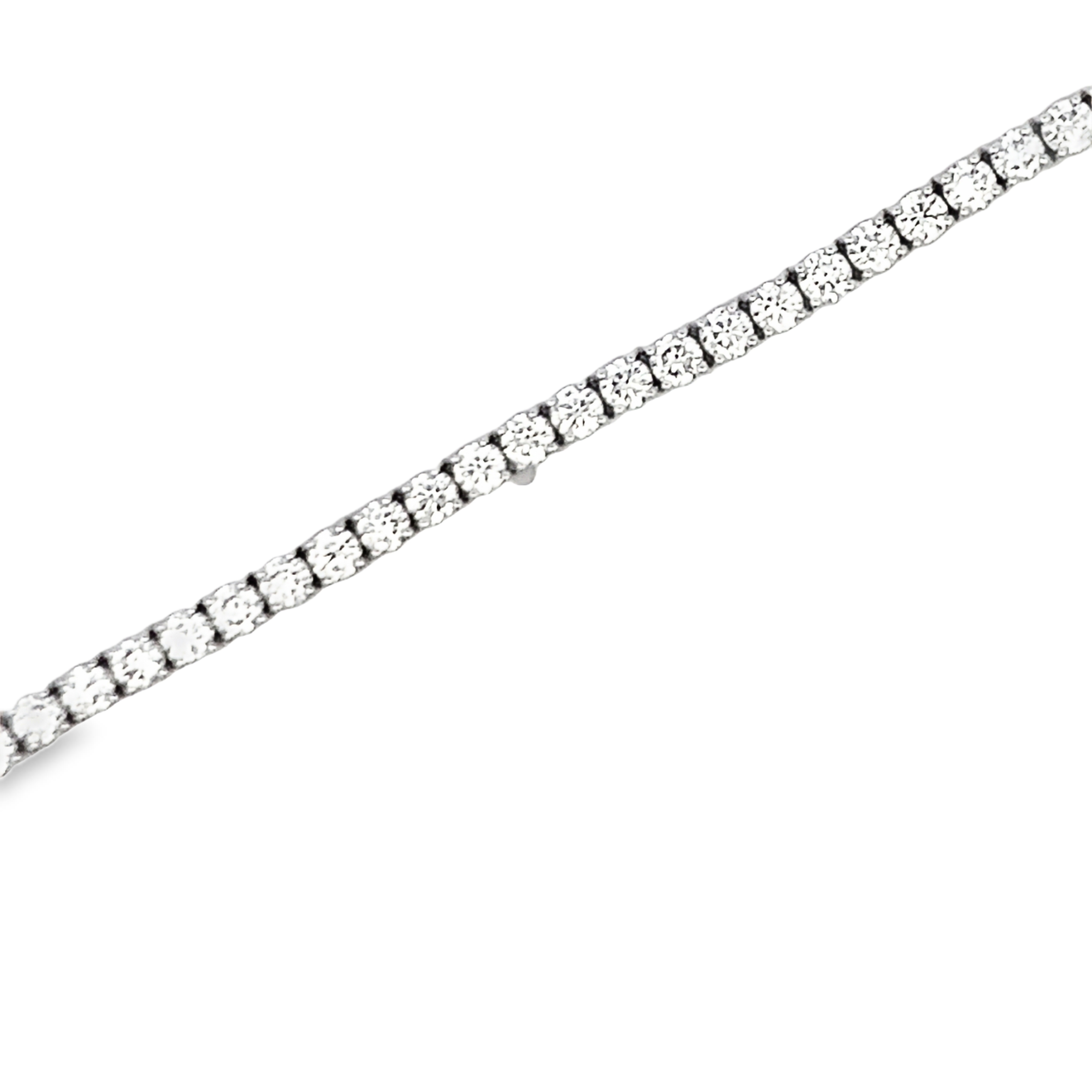 14K White Gold Diamond Necklace 16