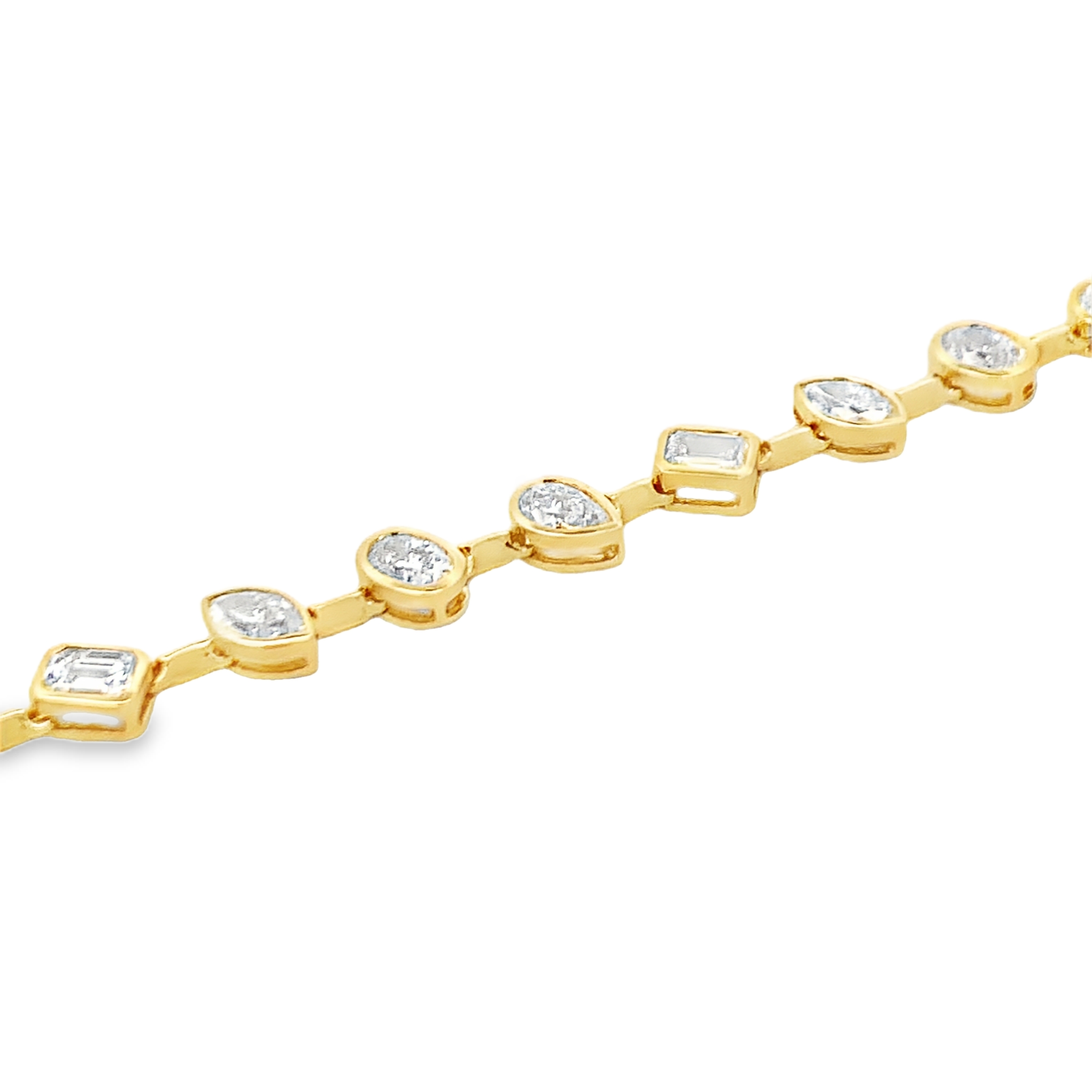 18K Yellow Gold 13 Carat Mixed Shapes Bezel-Set Diamond Necklace