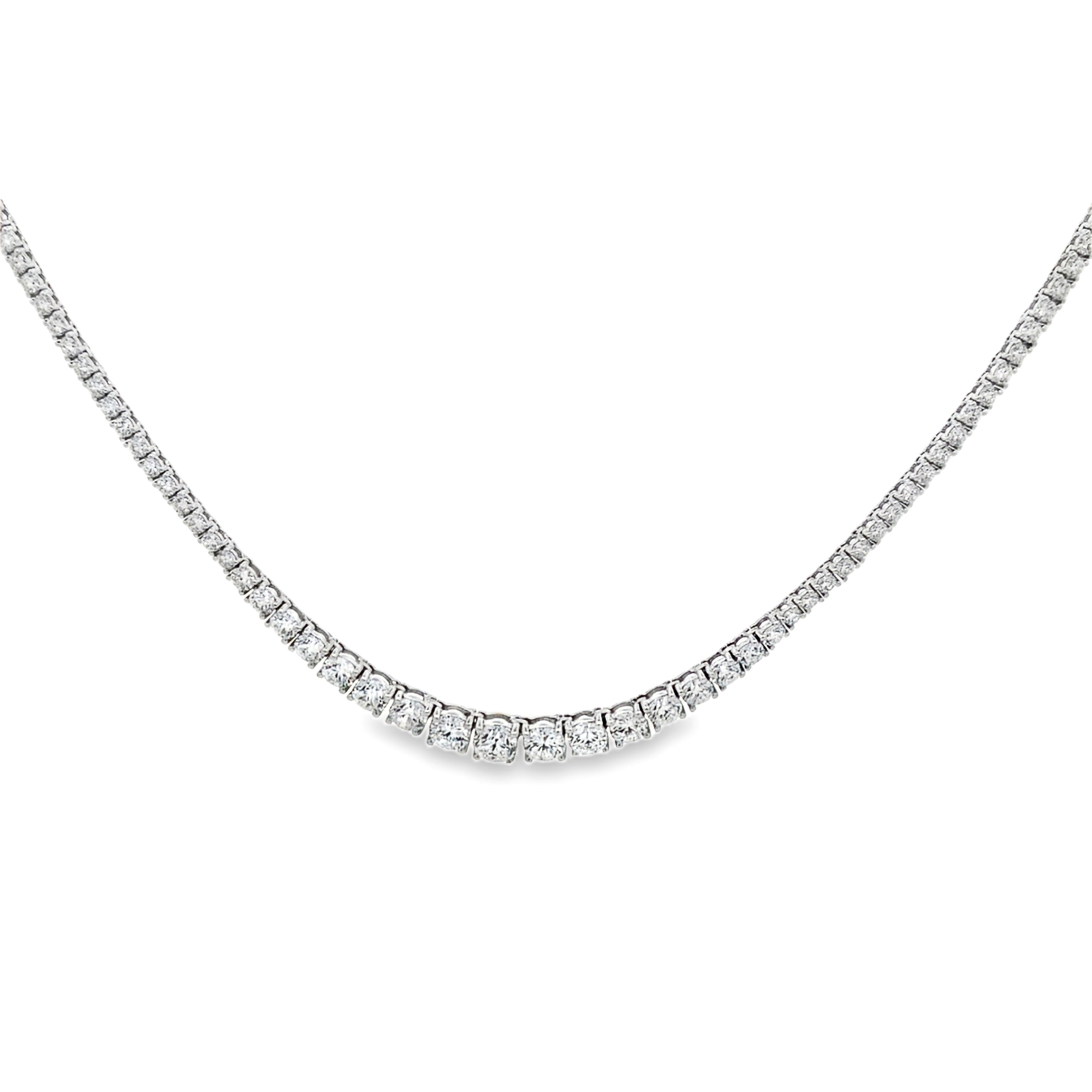 18K White Gold Graduated Diamond Center Necklace