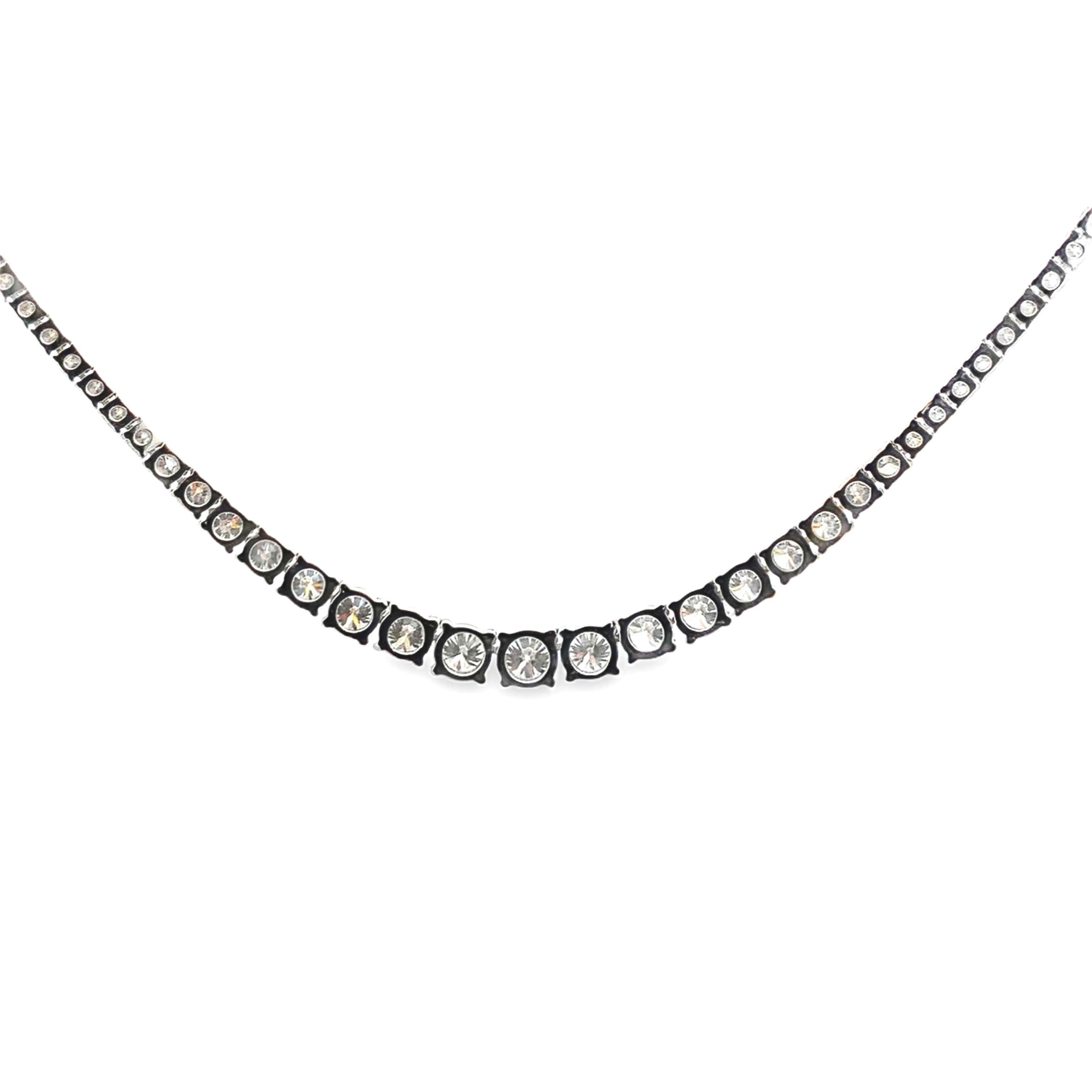 18K White Gold Graduated Diamond Center Necklace