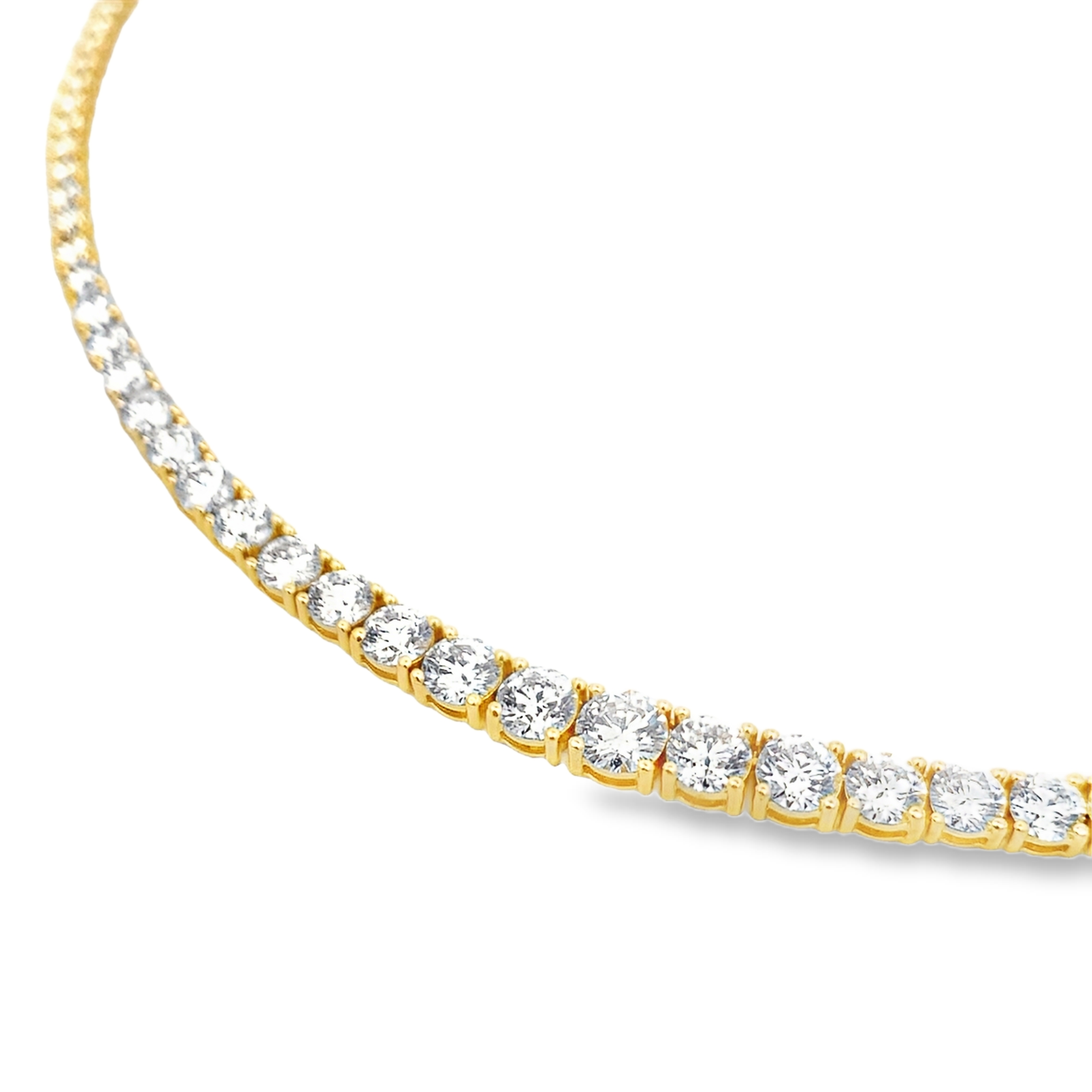 18K Yellow Gold 12-Carat 4-Prong Graduated Diamond Tennis Necklace
