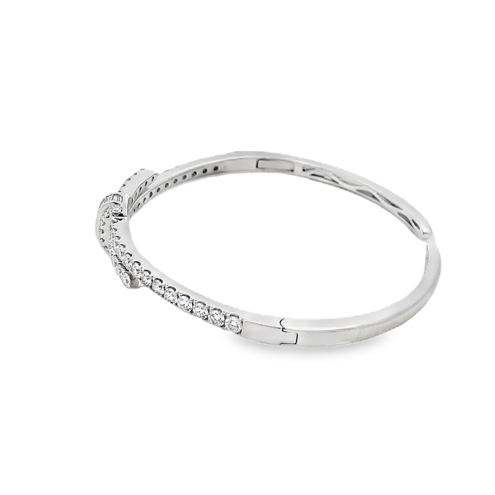 Damaso 18K White Gold Diamond Bangle