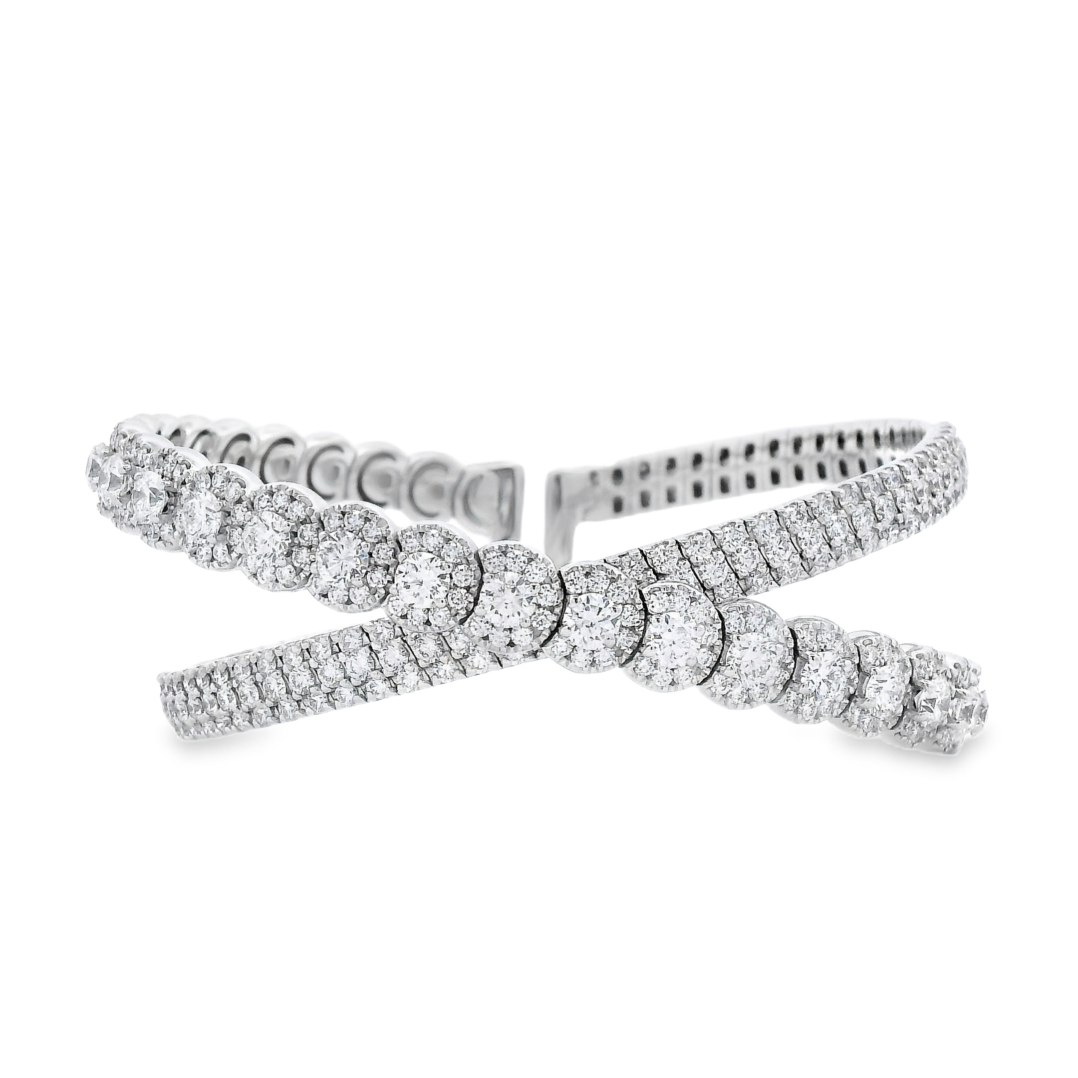 Damaso 18K White Gold Crossover Diamond Bangle