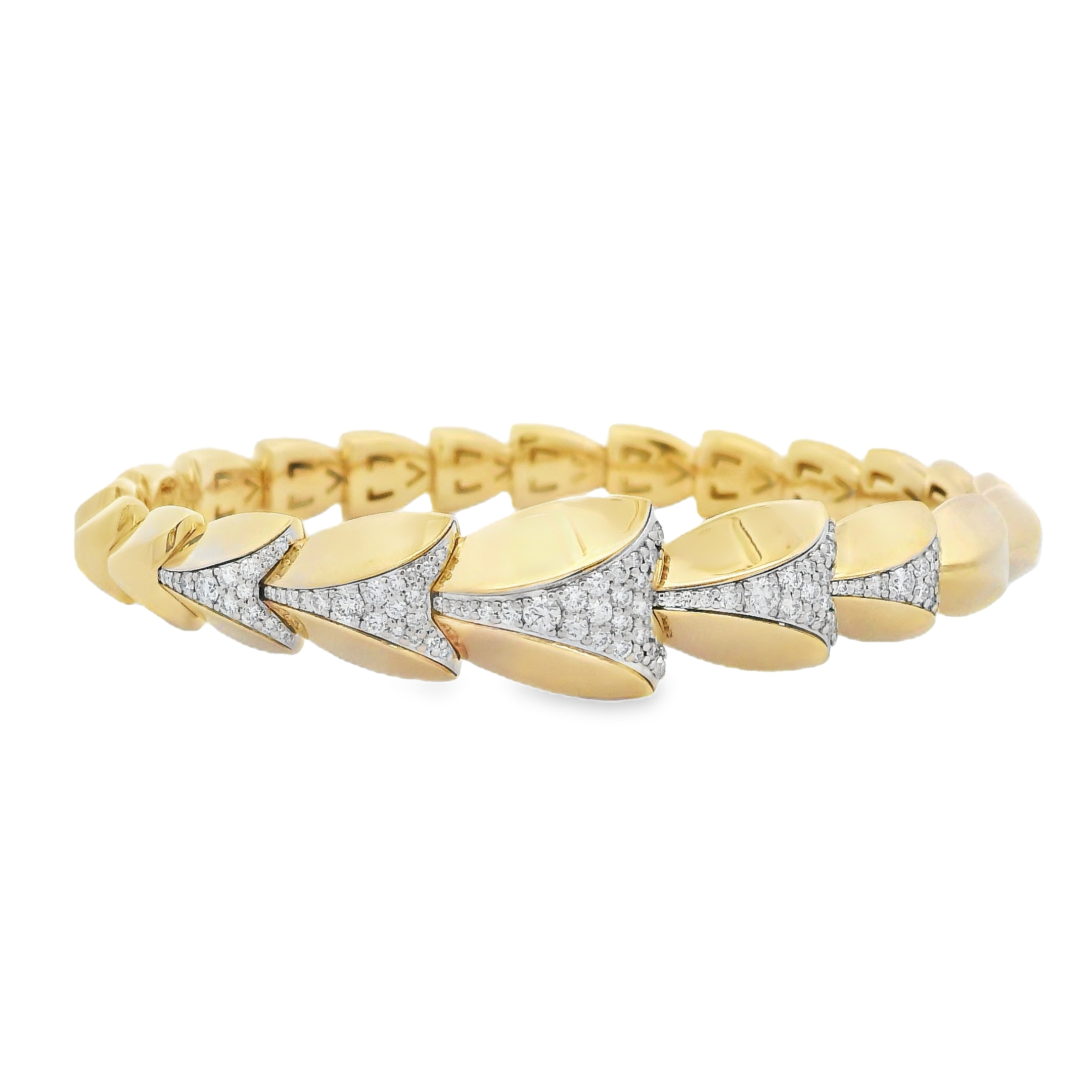Damaso 18K Yellow Gold Interlocking Arrowhead Graduating Diamond Bangle