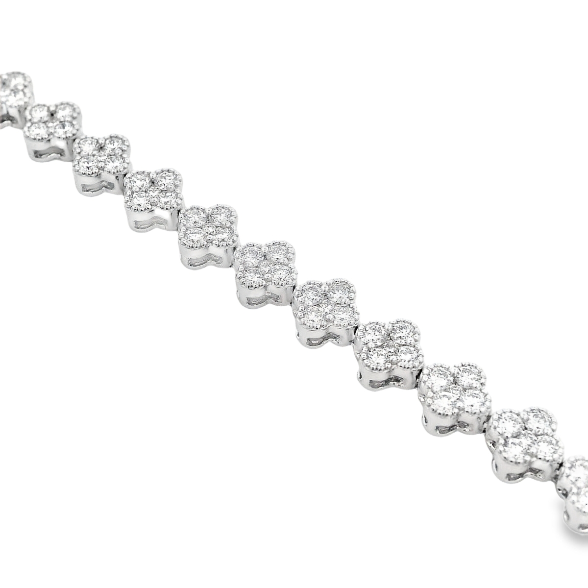 18K White Gold Diamond Flower Cluster Links Bracelet