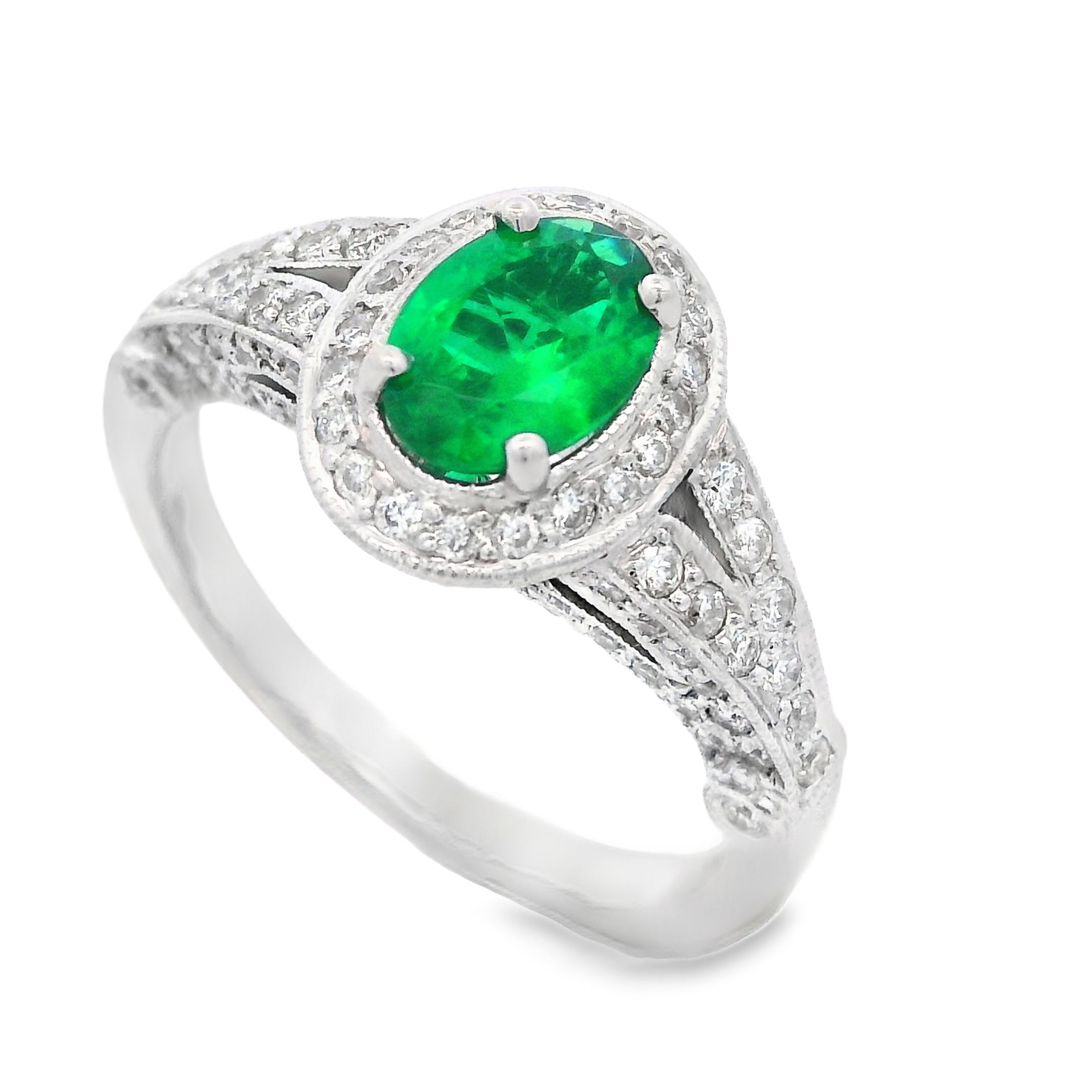 18K White Gold Emerald and Diamond Milgrain Fashion Ring