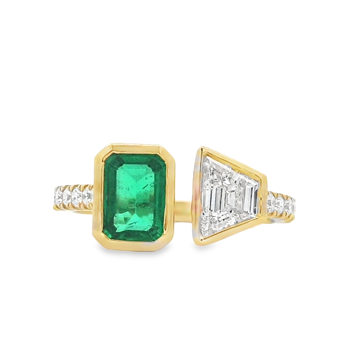 18K Yellow Gold Emerald & Diamond Open Toi et Moi Ring