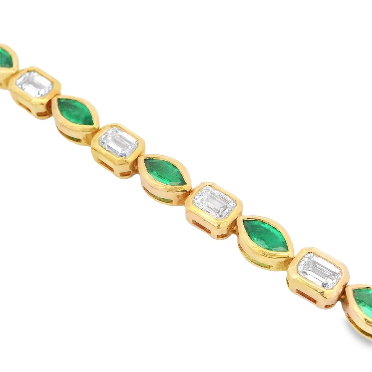 18K Yellow Gold Alternating Marquise Emerald and Diamond Bezel-Set Bracelet