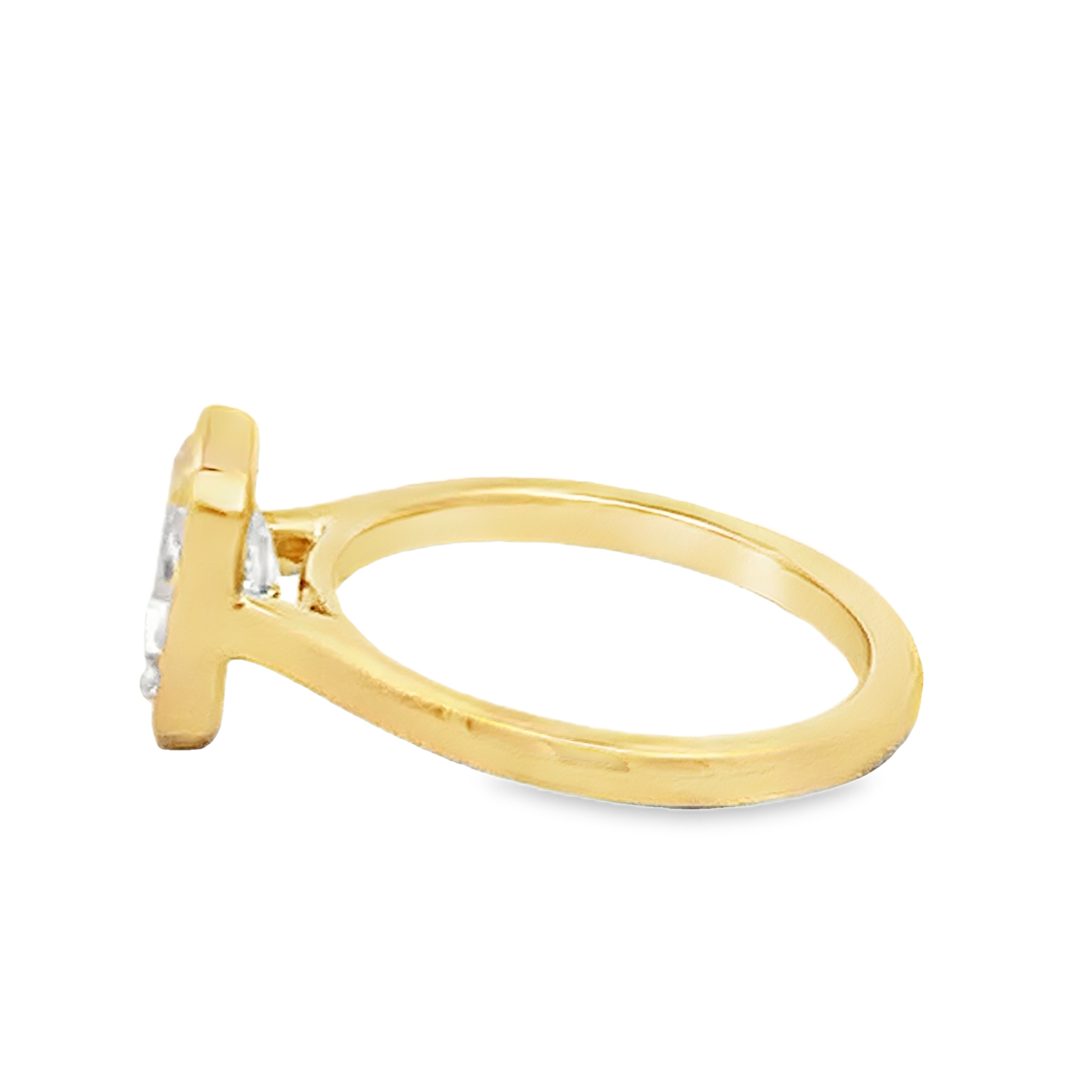 14K Yellow Gold Lab Grown Diamond Engagement Ring with 1 Lab Grown Radiant Diamond 2.00ct G VS Size 7